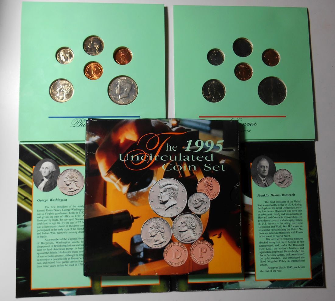 1995 United States Mint Set in Original Government Packaging: 1995 United States Mint Set in Original Government Packaging. Contains both the entire Philadelphia and Denver Issues for 1995. Includes 2 Kennedy Half Dollars.
