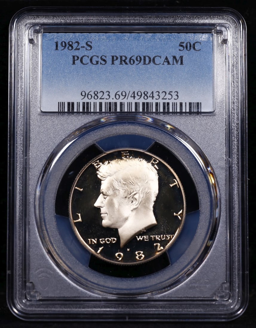 1982-s Proof Kennedy Half Dollar 50c pr69 dcam PCGS (1 of 2)