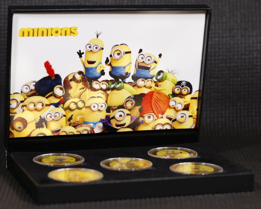 5 PC. Minions Gold Plated Round Collection In Custom Box W/ Special Backer card - 2