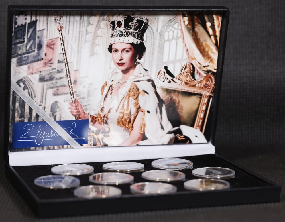 9 Coin Queen Elizabeth II Gold Plated Round Collection #5 - 2