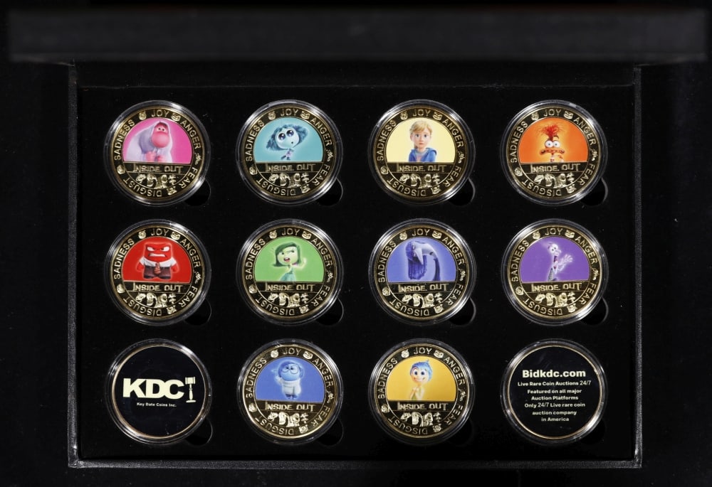 10 Coin Disney Pixar Inside Out Gold Plated Round Collection - 2