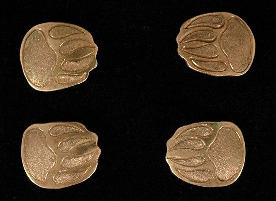 Two Pairs of 14K Gold Bear Paw Studs by Robert Joh: Two Pairs of 14K Gold Bear Paw Studs by Robert Johnson 4.5 GMS Fine Condition