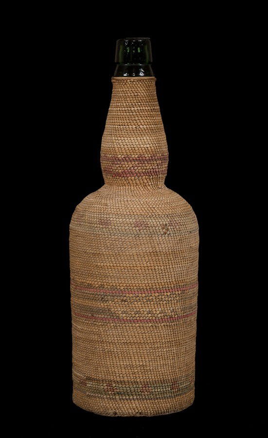 Nuu-chah-nulth Basketry Covered Bottle 11" H. 3 12: Nuu-chah-nulth Basketry Covered Bottle 11" H. 3 12" D. Good Condition