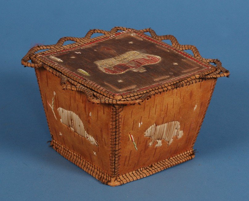 Ojibway Birch Bark and Quill Work with Queen's Cro: Ojibway Birch Bark and Quill Work with Queen's Crown on Lid, Bears and Beavers on Sides 6" Sq. 4" H. Good Condition, Minor Quill Loss on Lid