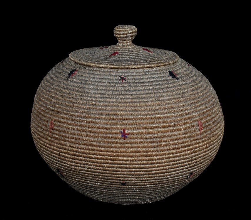 Inuit Coiled Knob Top Basket with Imbricated Wool: Inuit Coiled Knob Top Basket with Imbricated Wool Design 12" D. 10" H. Good Condition with Some Loss To Wool