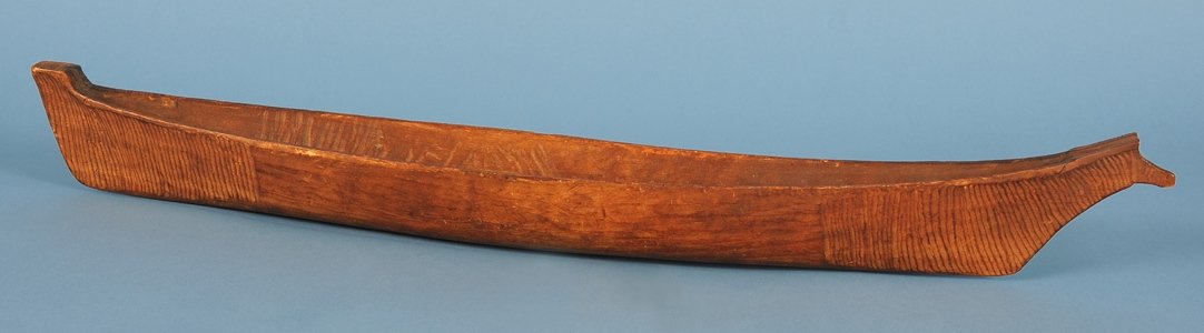 Mid 19TH C. Nuu-chah-nulth Model Canoe with Beaver: Mid 19TH C. Nuu-chah-nulth Model Canoe with Beaver Tooth Adze Work and Fine Patina Throughout 30 1/2" L. Good Condition