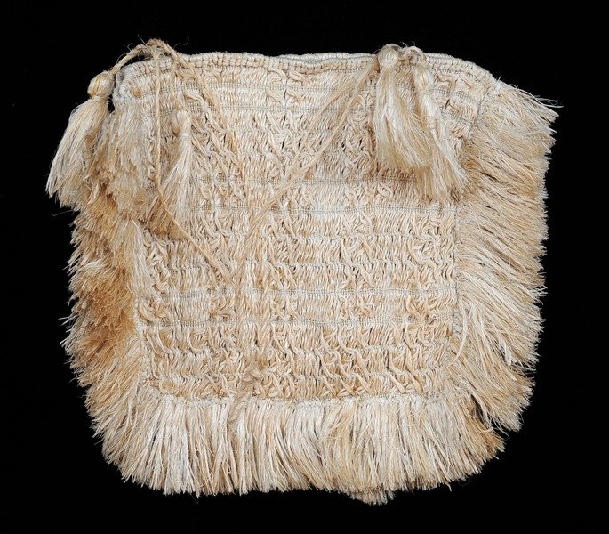 Maori Flax Bag ca. 1950's 9"x 10" Good Condition: Maori Flax Bag ca. 1950's 9"x 10" Good Condition