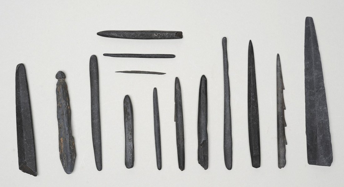 14 Aleut Stone Implements - Kodiak Island, AK 1 3/4" L. (1 of 1)