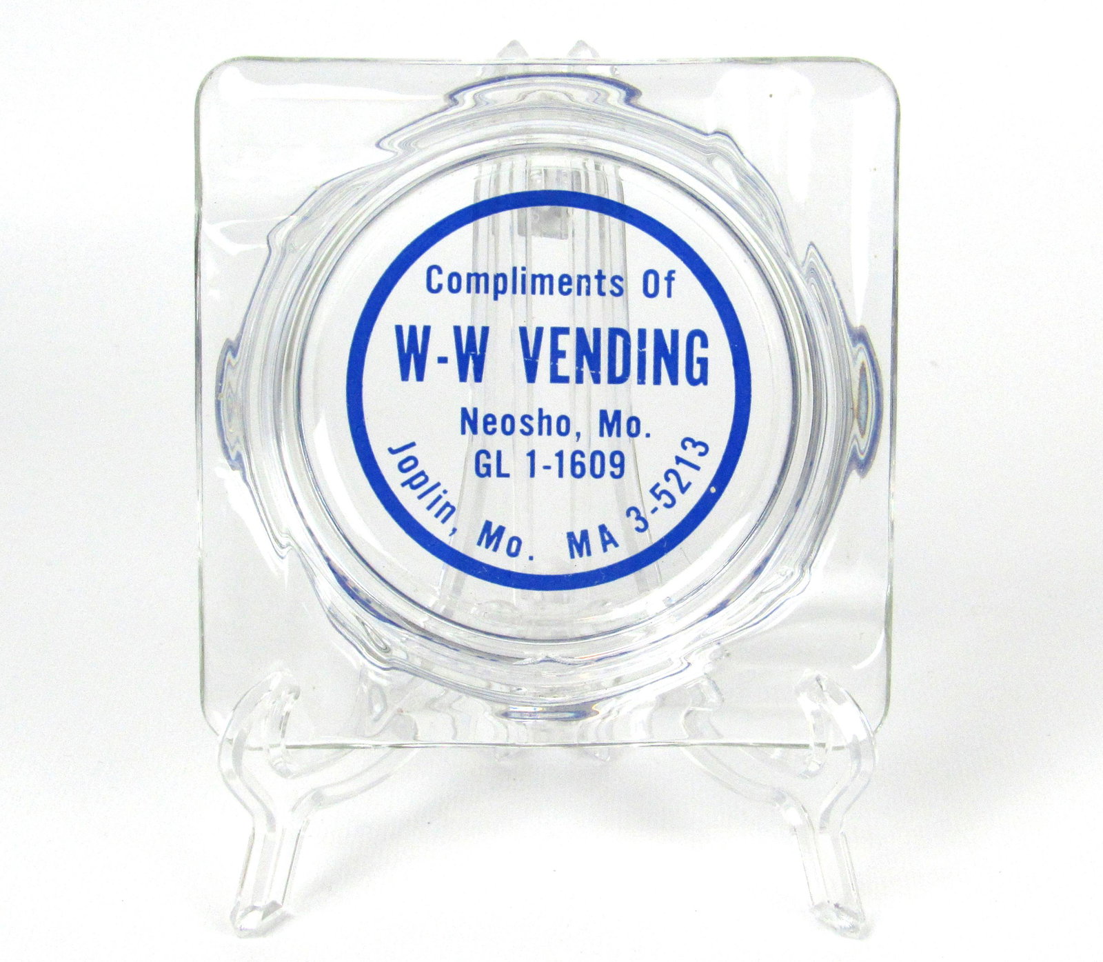 W-W Vending of Neosho & Joplin, MO Advertising Ashtray: Vintage glass advertising ashtray for vending distributor. Light scratches. 4.5".