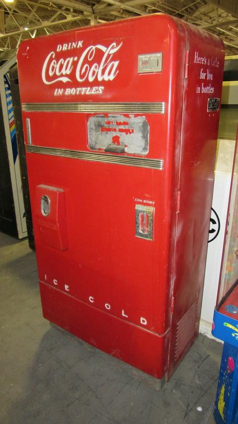 Coca Cola Coin Operated Coke Machine: Coca Cola Coin Operated Coke Machine. Incomplete, no drum but great display. Dimensions: 64.5 x 32.5 x 20