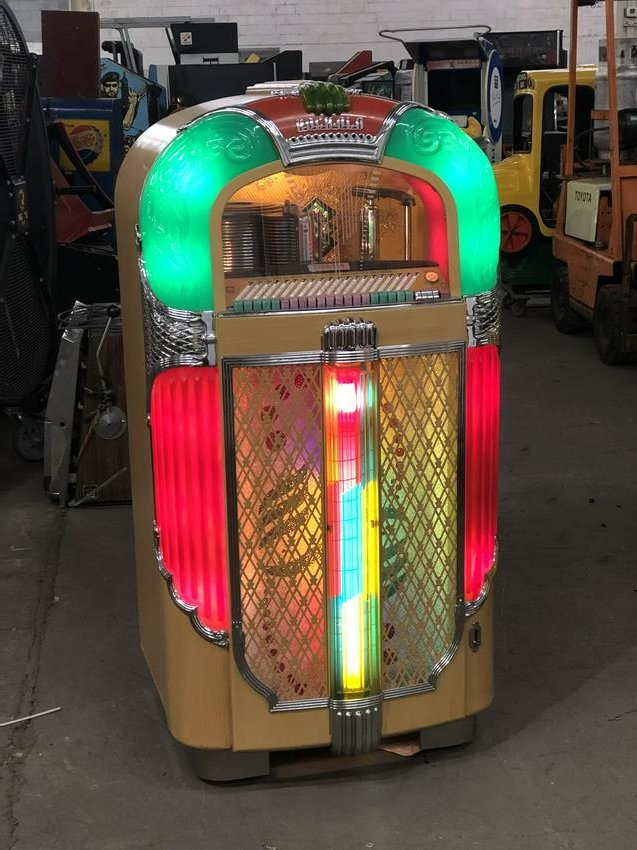 Rockola Model 1428 Jukebox, Restored: Rockola Model 1428 Jukebox, Restored.