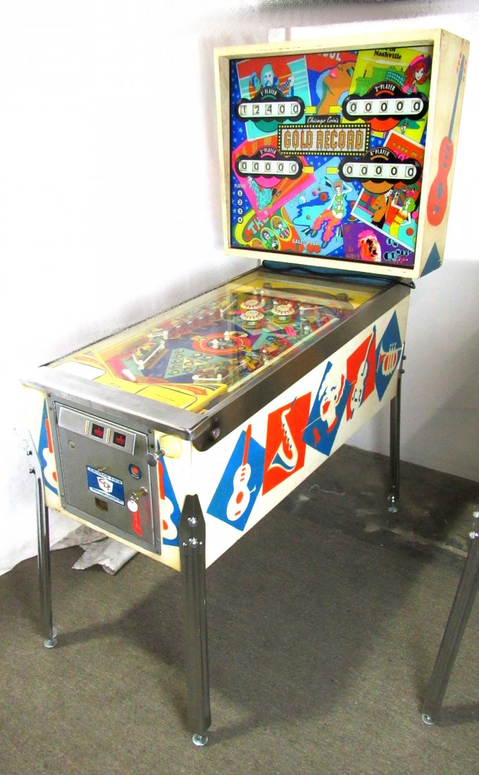 Chicago Coin Gold Record Pinball (1 of 8)