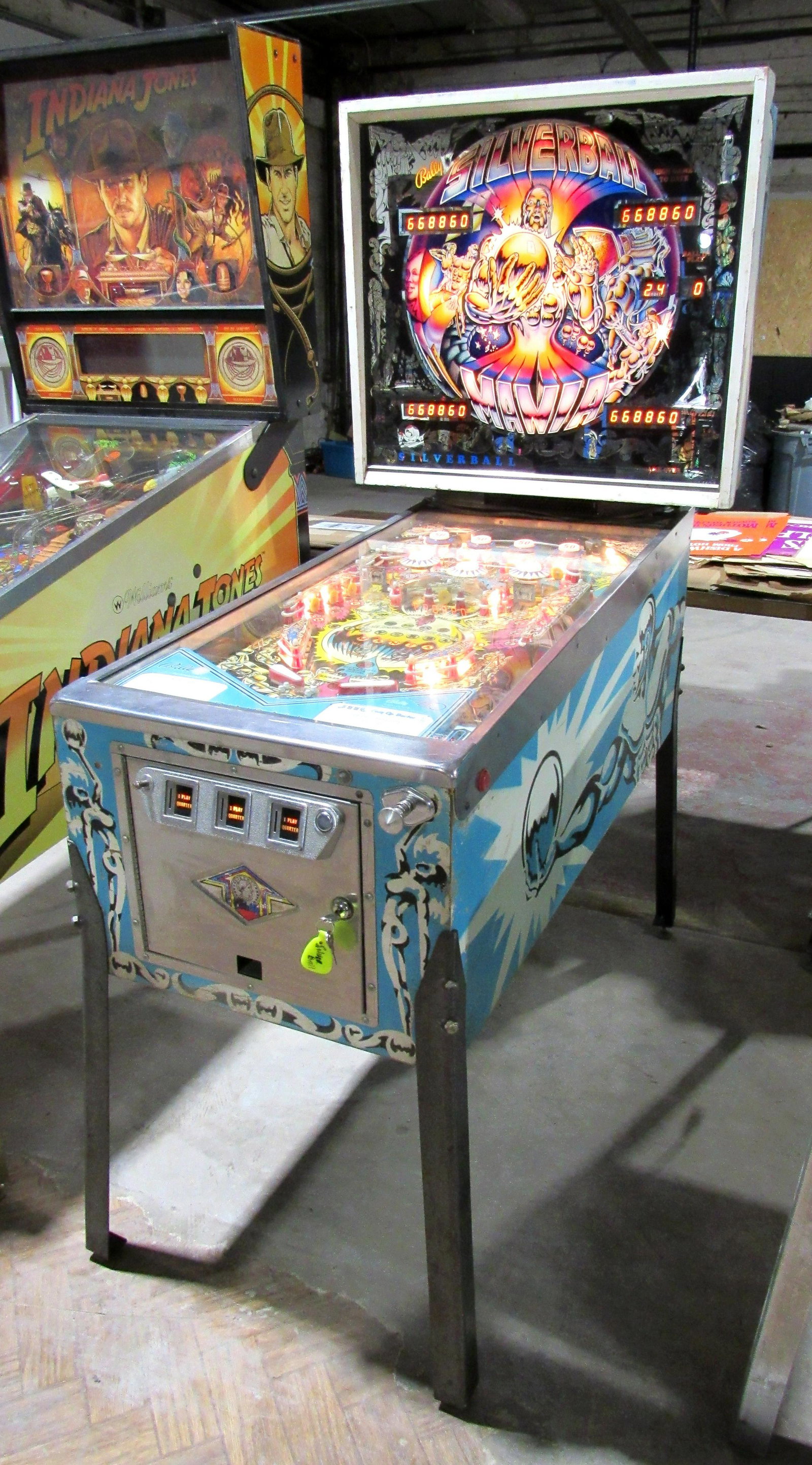 Bally Silverball Mania Pinball Arcade Game: Bally Silverball Mania Pinball Arcade Game, working. This item requires third party shipping or pickup arrangements to be made. Dimensions: 70 x 31 x 55