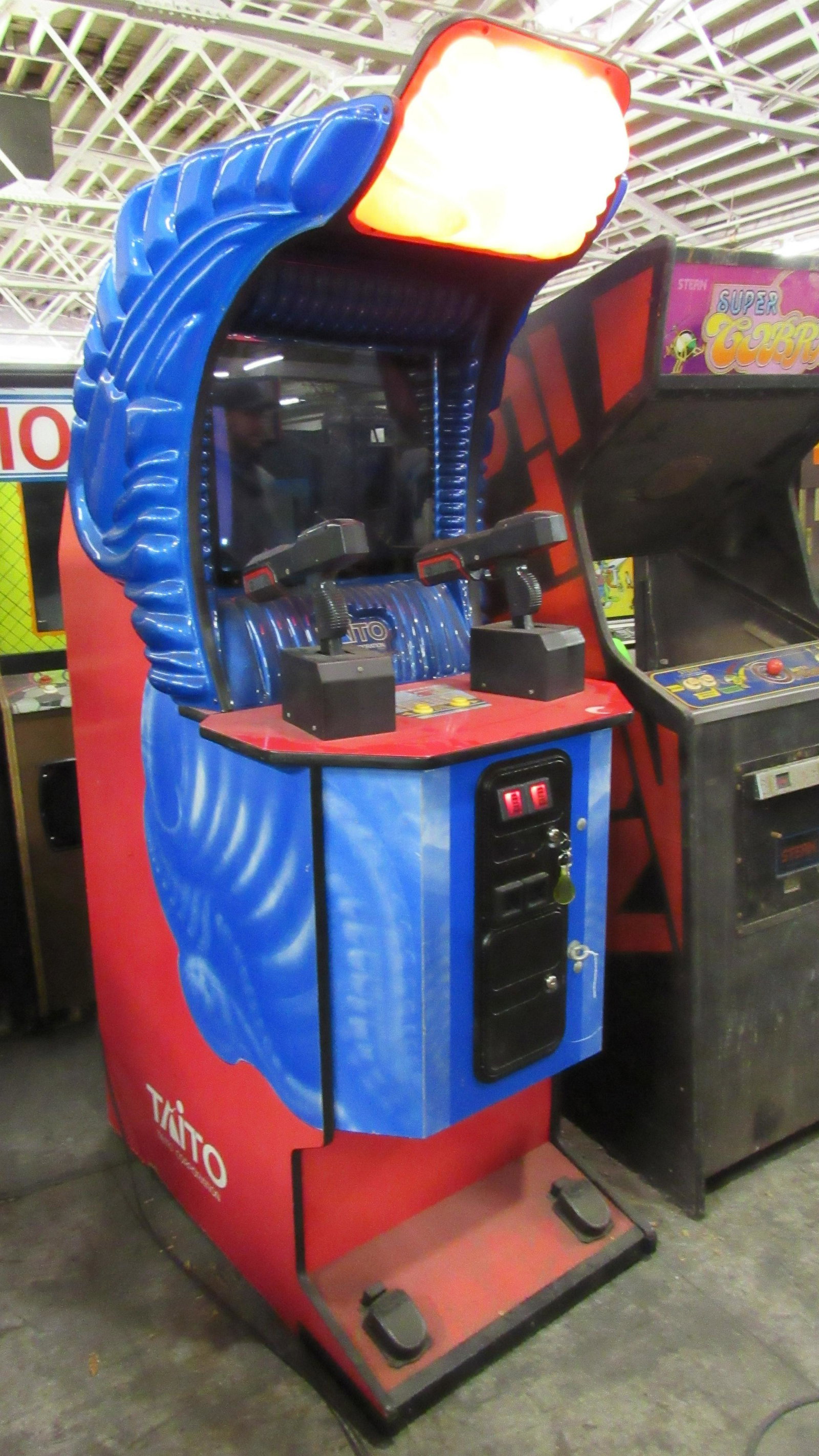 Taito Space Gun Arcade Game: Taito Space Gun Arcade Game, working. This item requires third party shipping or pickup arrangements to be made. Dimensions: 78 x 29 x 41