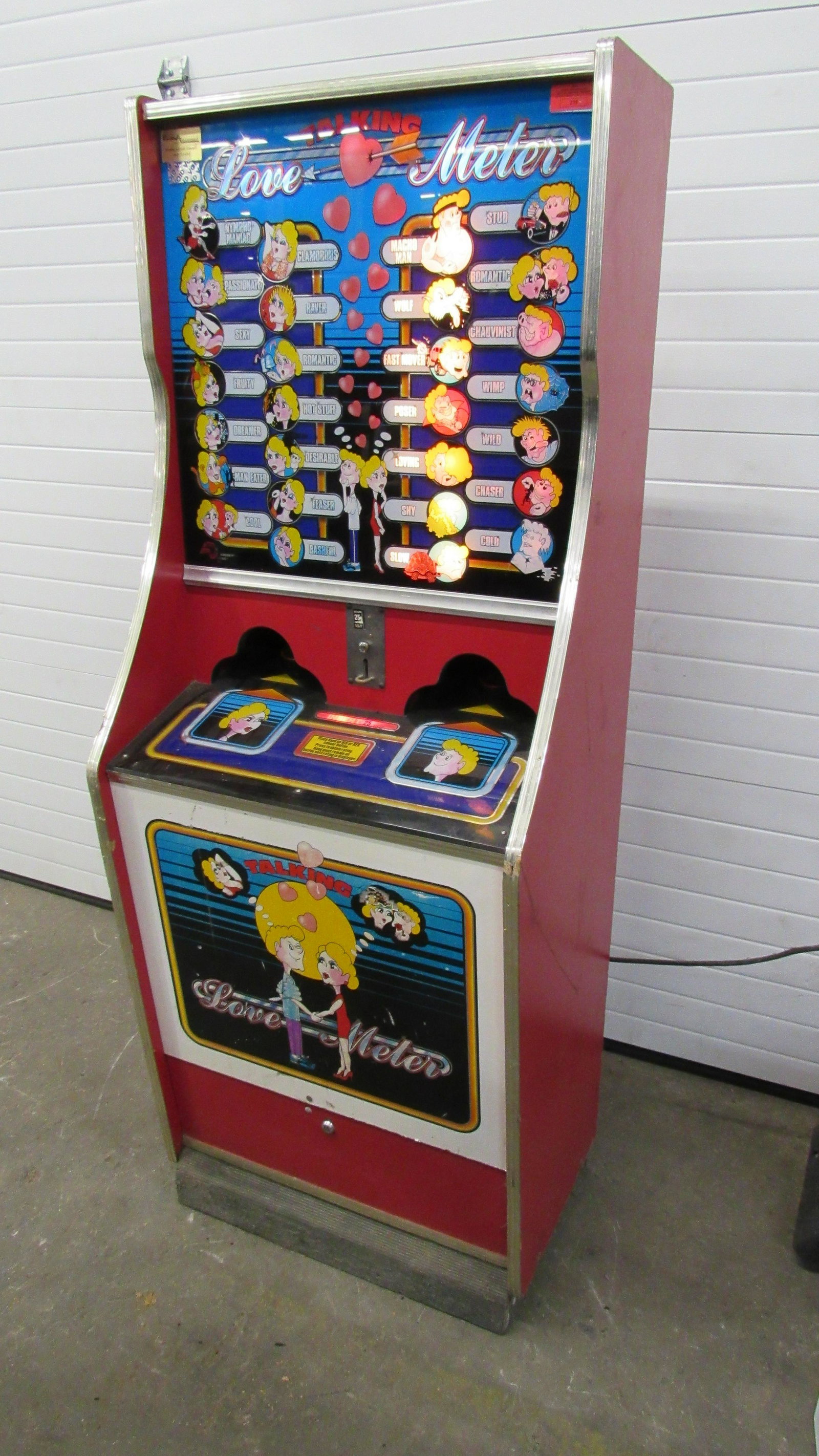 Talking Love Meter Arcade Game: Talking Love Meter Arcade Game, not working. This item requires third party shipping or pickup arrangements to be made. Dimensions: 66 x 25 x 18.5