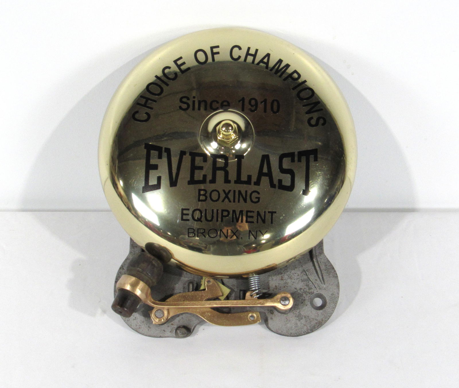 Large Brass Fight Bell Themed as Everlast: Large Brass Fight Bell Themed as Everlast. In-house shipping available. Dimensions: 12.5 x 10 x 6