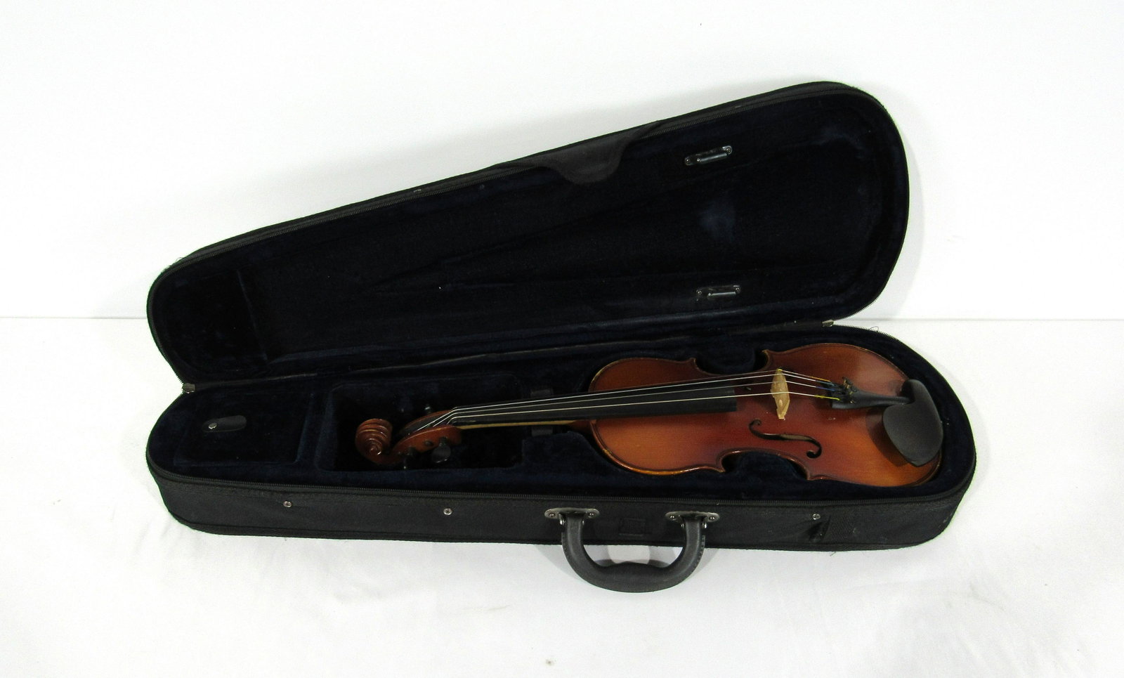 Classmate Violin in Case: Classmate Violin in Case. Dimensions: 23 x 8 x 4