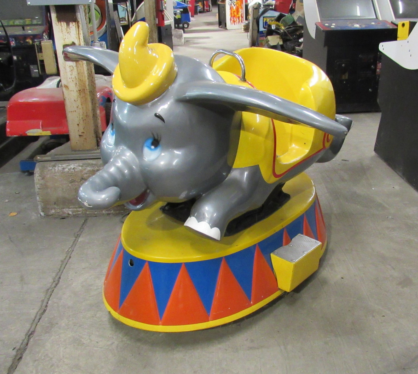 Dumbo Coin Operated Kiddie Ride: Dumbo Coin Operated Kiddie Ride, not working. This item requires third party shipping or pickup arrangements to be made. Dimensions: 52 x 55 x 66