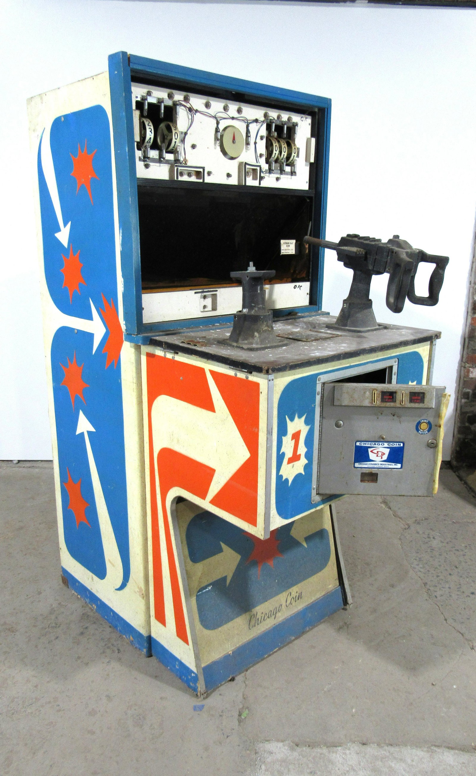 Chicago Foreign Legion Twin Machine Gun Arcade Game: Chicago Foreign Legion Twin Machine Gun Arcade Game. Sold as-is, not working and missing parts. This item requires third party shipping or pickup arrangements to be made. Dimensions: 71 x 32 x 48