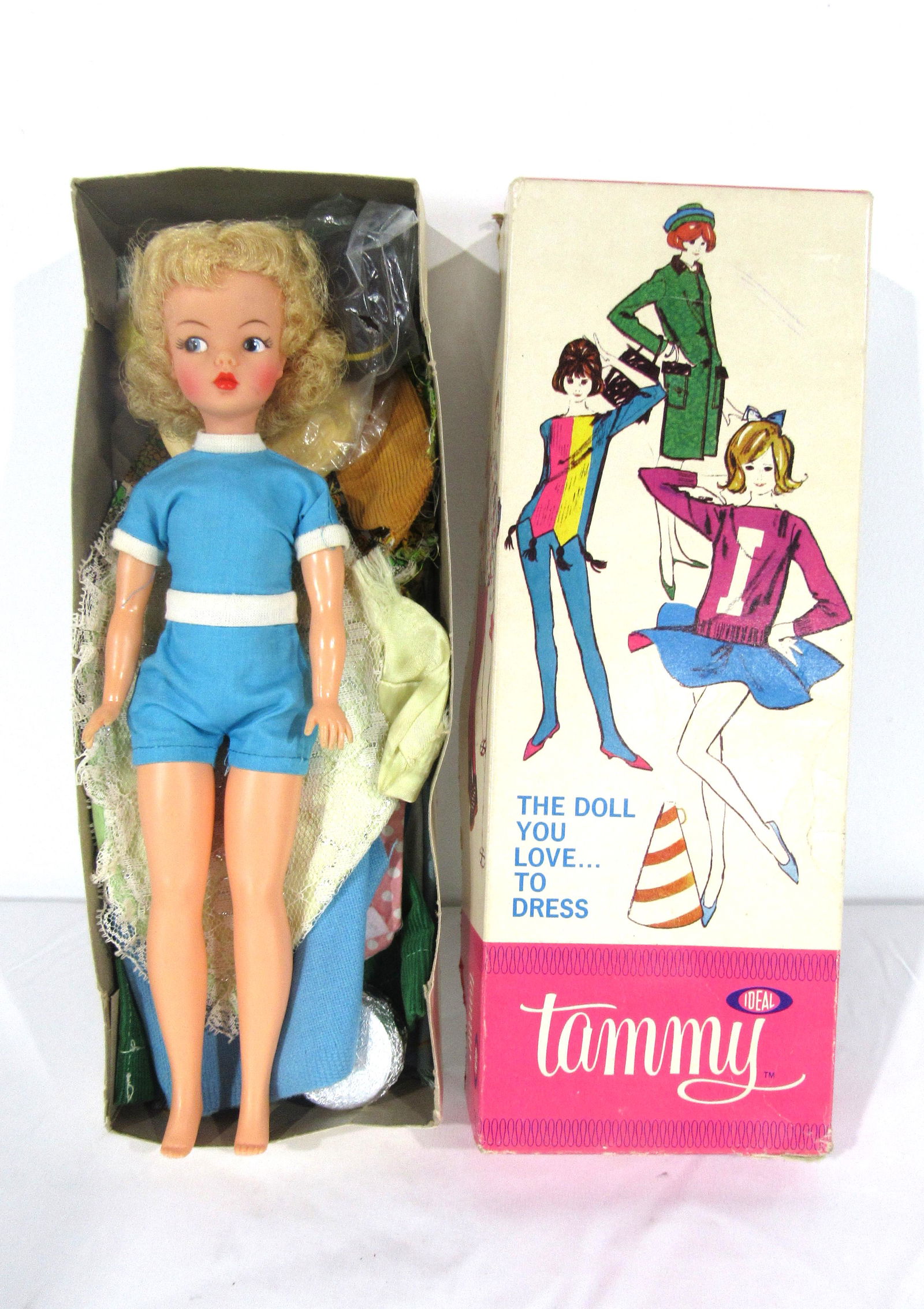 1962 Ideal Tammy Doll in Original Box: Vintage 1962 Ideal Tammy Doll in Original Box. In-house shipping available. Dimensions: 13 x 5 x 2