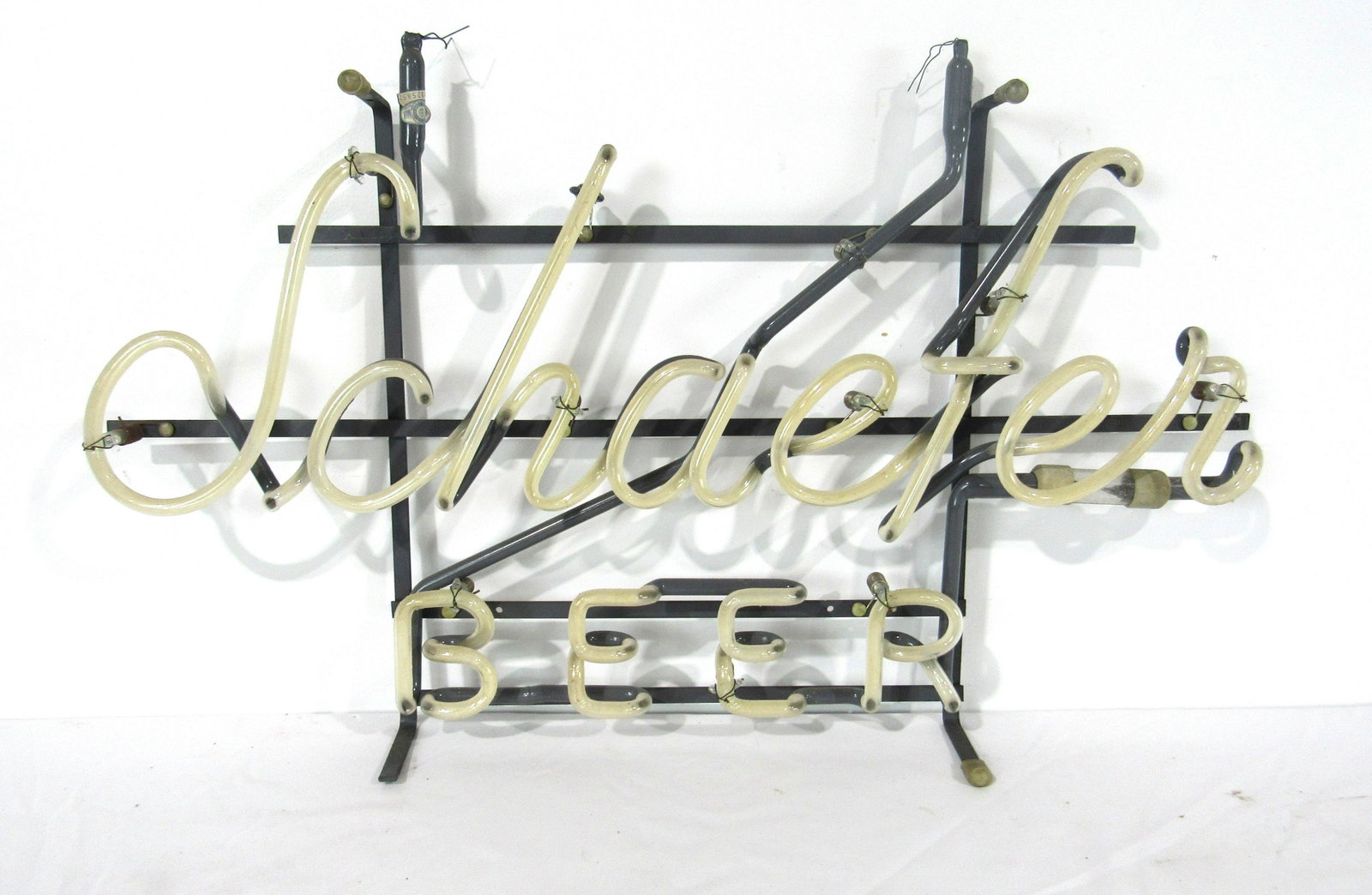 Schaefer Beer Neon Advertising Light: Schaefer Beer Neon Advertising Light, no transformer. No cracks in glass. Local pickup only. Dimensions: 15 x 24 x 4