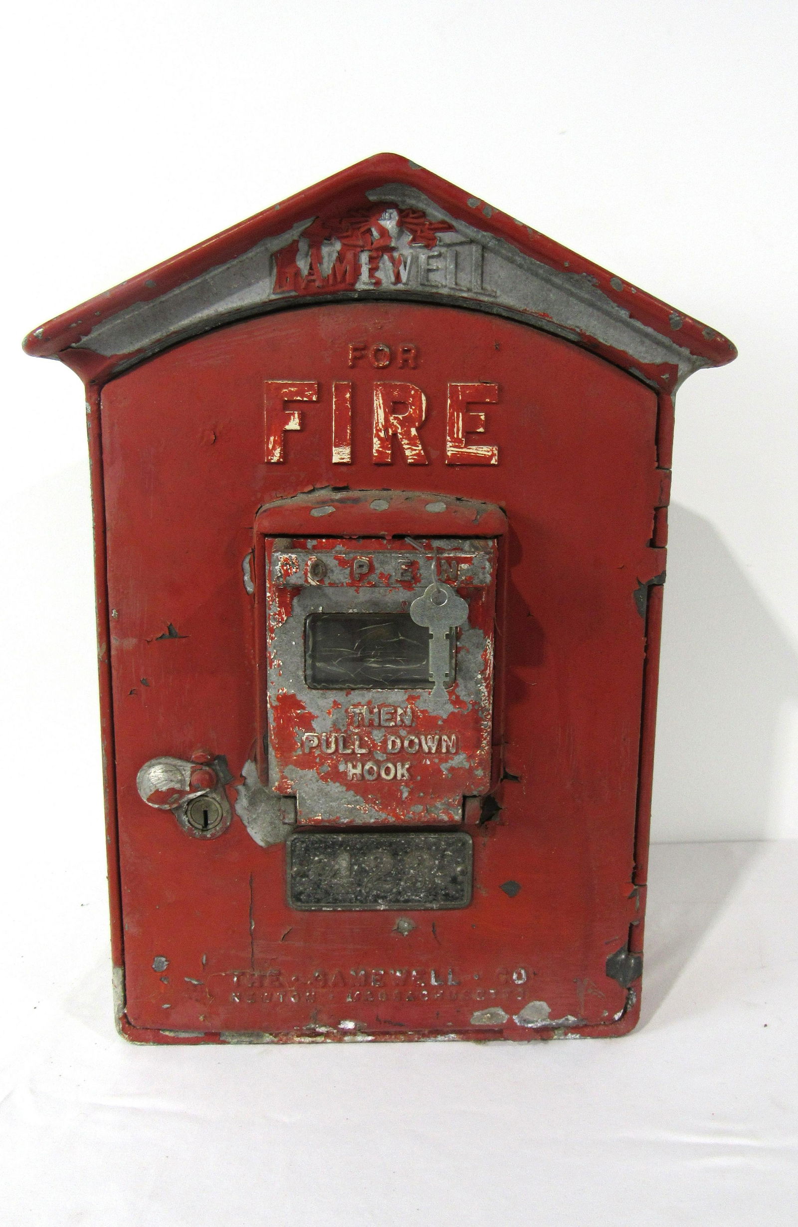 Antique Gamewell Firebox from Hagerstown, MD, Lot 2: Antique Gamewell Firebox from Hagerstown, MD, Lot 2. In-house shipping available. Dimensions: 18 x 12 x 8