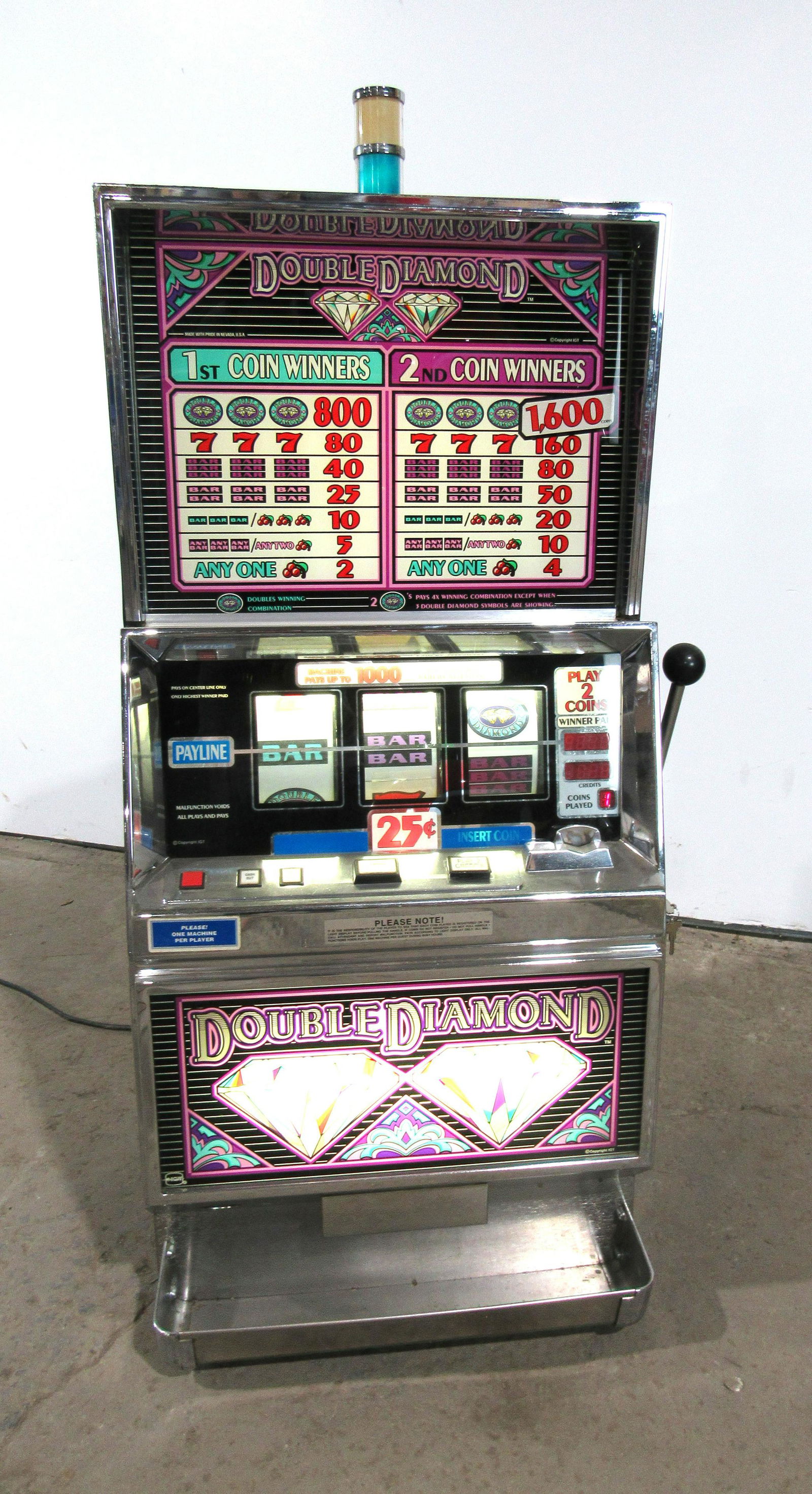 IGT Double Diamond Coin Operated Slot Machine: IGT Double Diamond Coin Operated Slot Machine. Working. This item requires third party shipping or pickup arrangements to be made. Dimension: 53 x 25 x 22