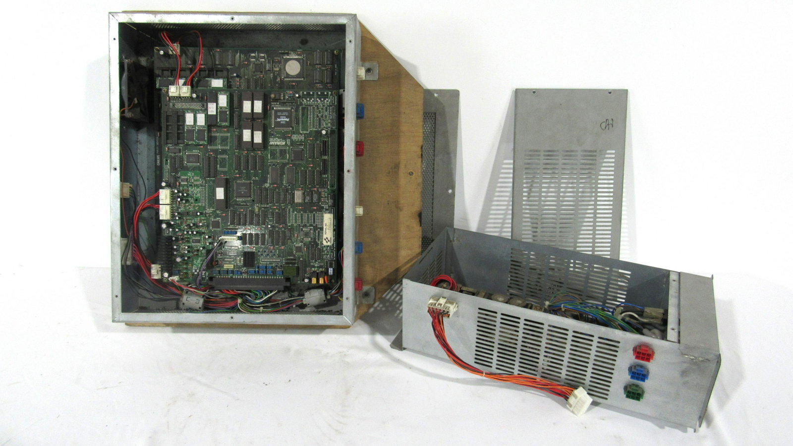 Konami Hang Pilot Arcade PCB Game Board: Konami Hang Pilot Arcade PCB Game Board, working. This item requires third party shipping or pickup arrangements to be made. Dimensions: Board on mount measures 22 x 6 x 22