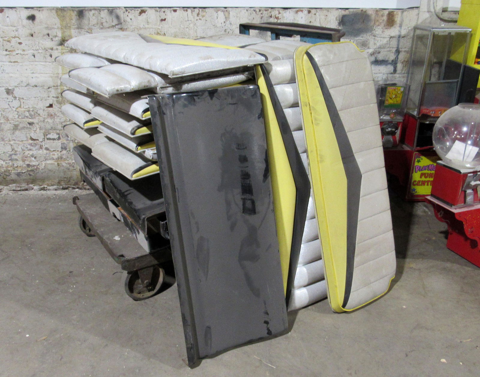 Large Assortment of Tops and Bottoms for Diner Booths: Large Assortment of Tops and Bottoms for Diner Booths. Cart not included. This item requires third party shipping or pickup arrangements to be made. One Back piece measures 18 x 44 x 3, bottom measure