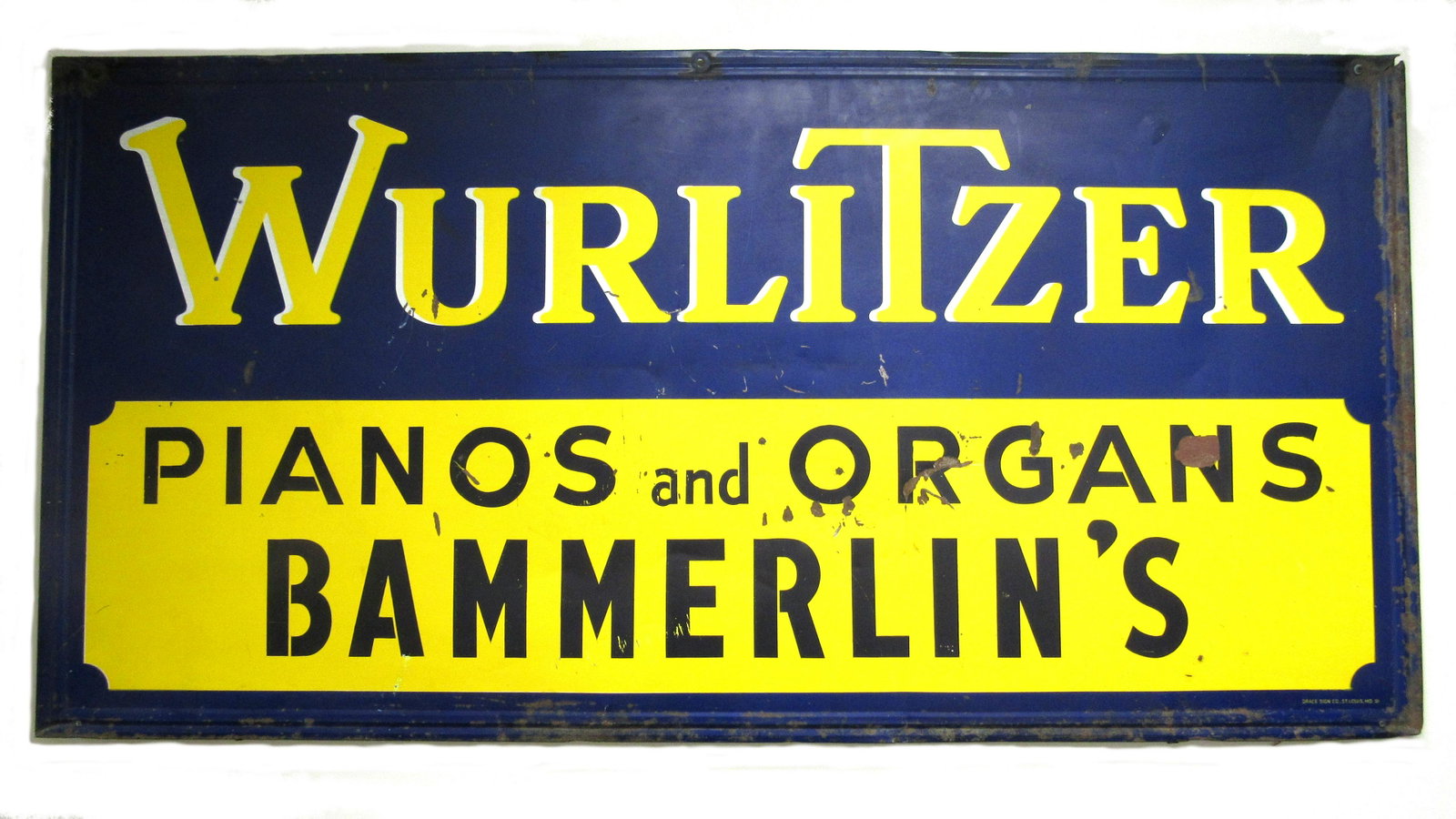 Large Wurlitzer Pianos and Organs Advertising Sign: Large Wurlitzer Piano's and Organs Advertising Sign. This item requires third party shipping or pickup arrangements to be made. Dimensions: 36 x 72 x 1