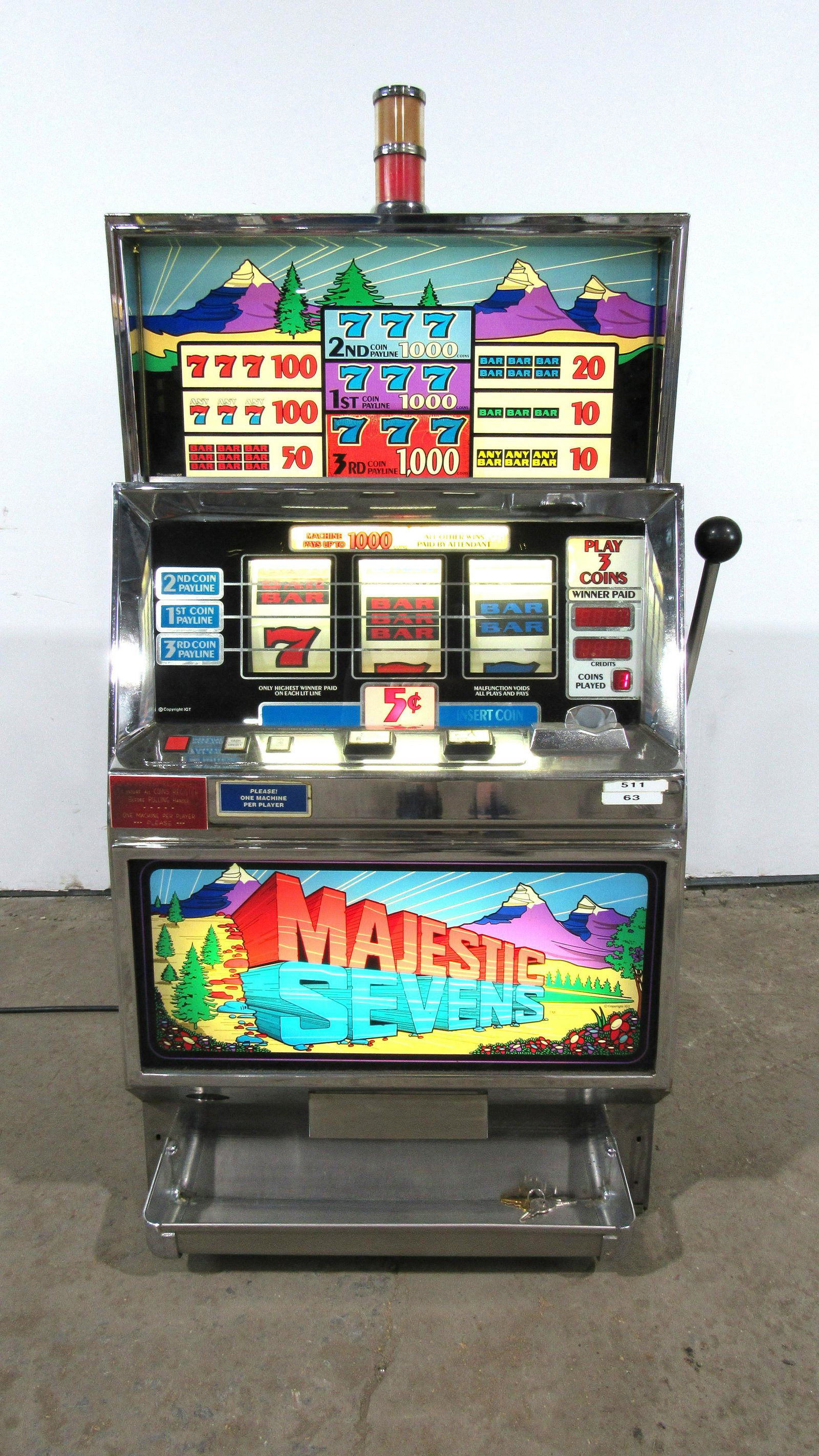 IGT Majestic Sevens Coin Operated Slot Machine: IGT Majestic Sevens Coin Operated Slot Machine, working. In-house shipping available. Dimensions: 47 x 25 x 22