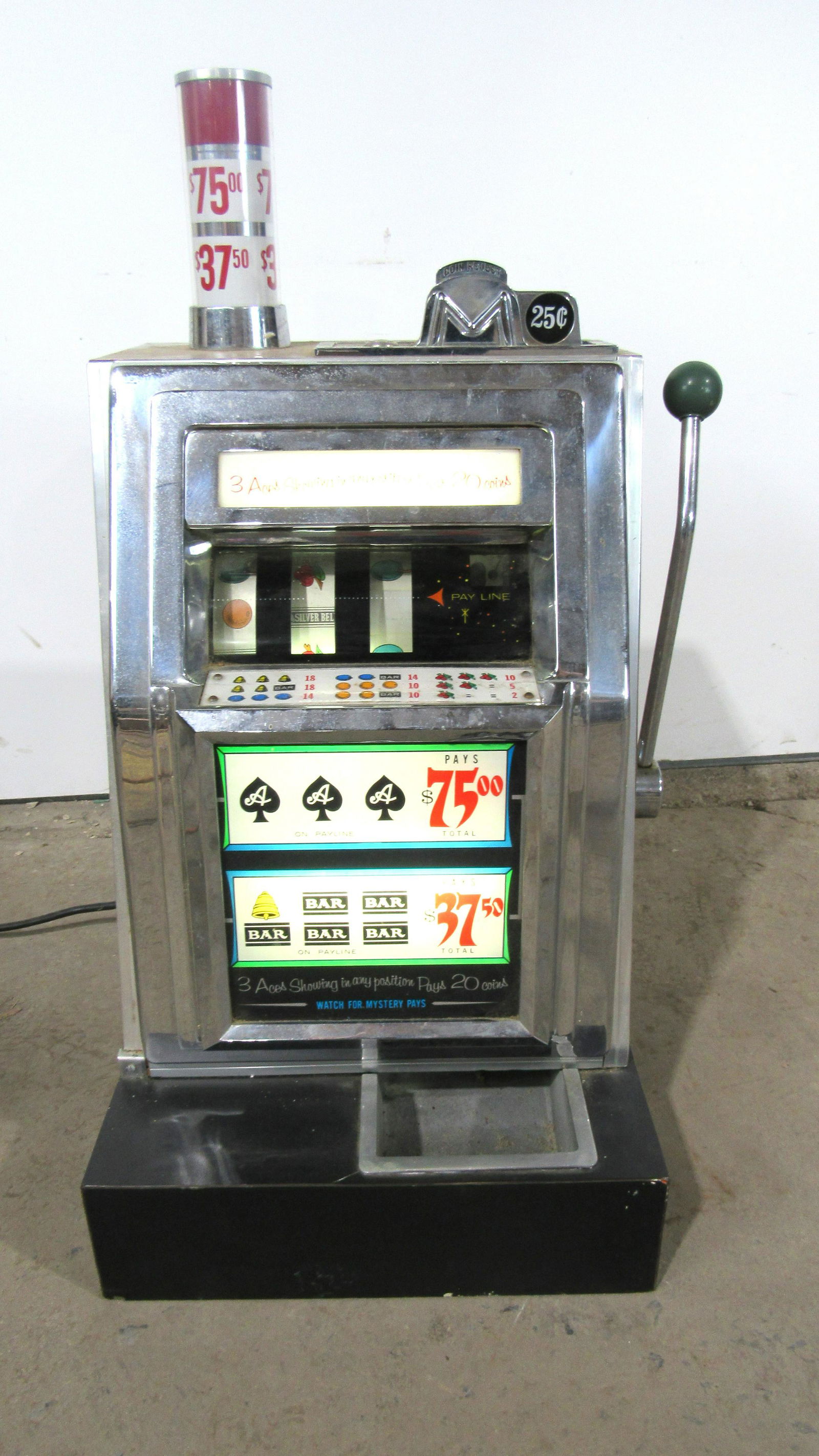 Aristocrat Coin Op 25 Cent Table Top Slot Machine (1 of 3)