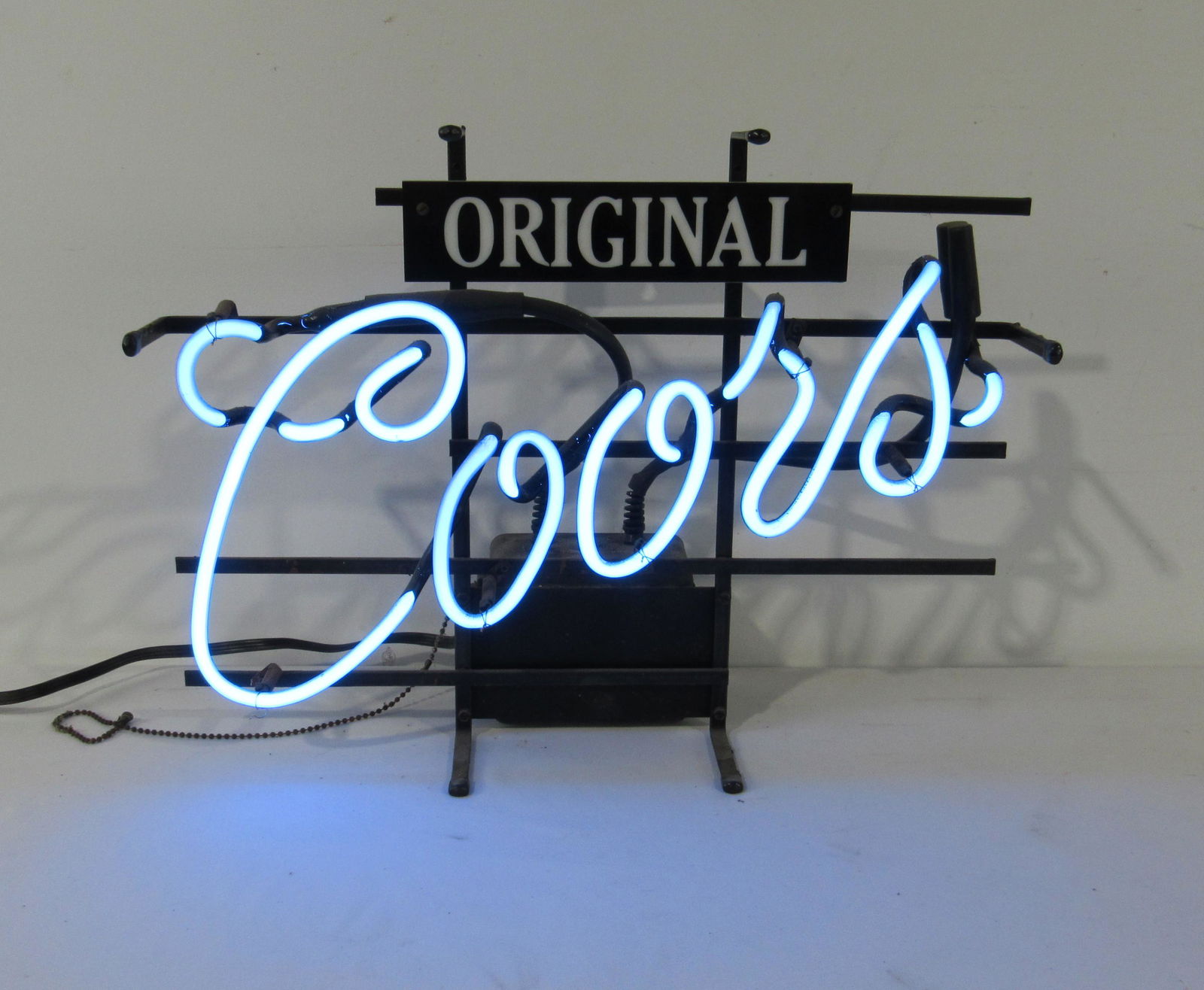 Original Coors Beer Neon Sign (1 of 1)