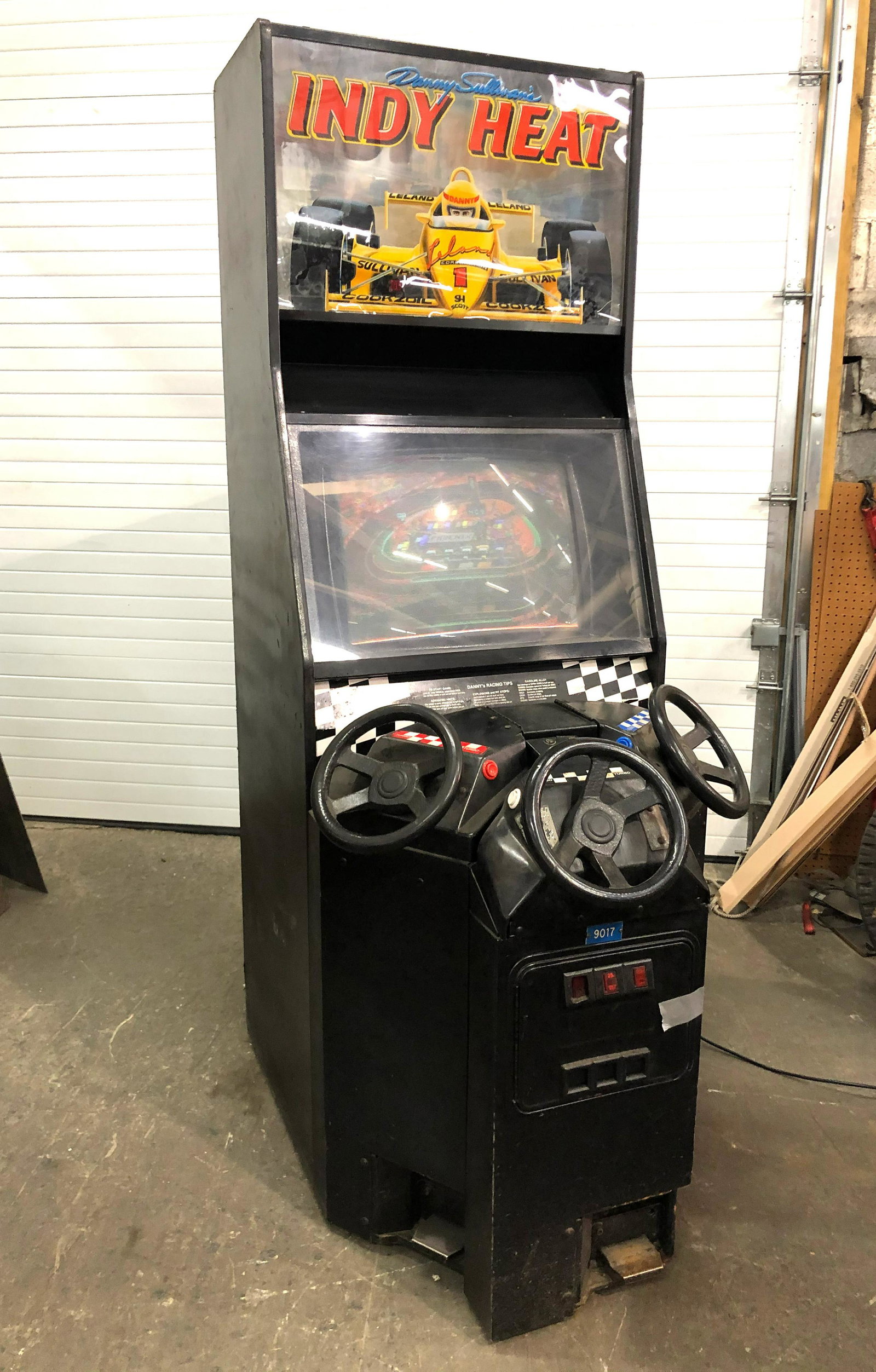 Leland Indy Heat Three Player Racing Arcade Game (1 of 4)