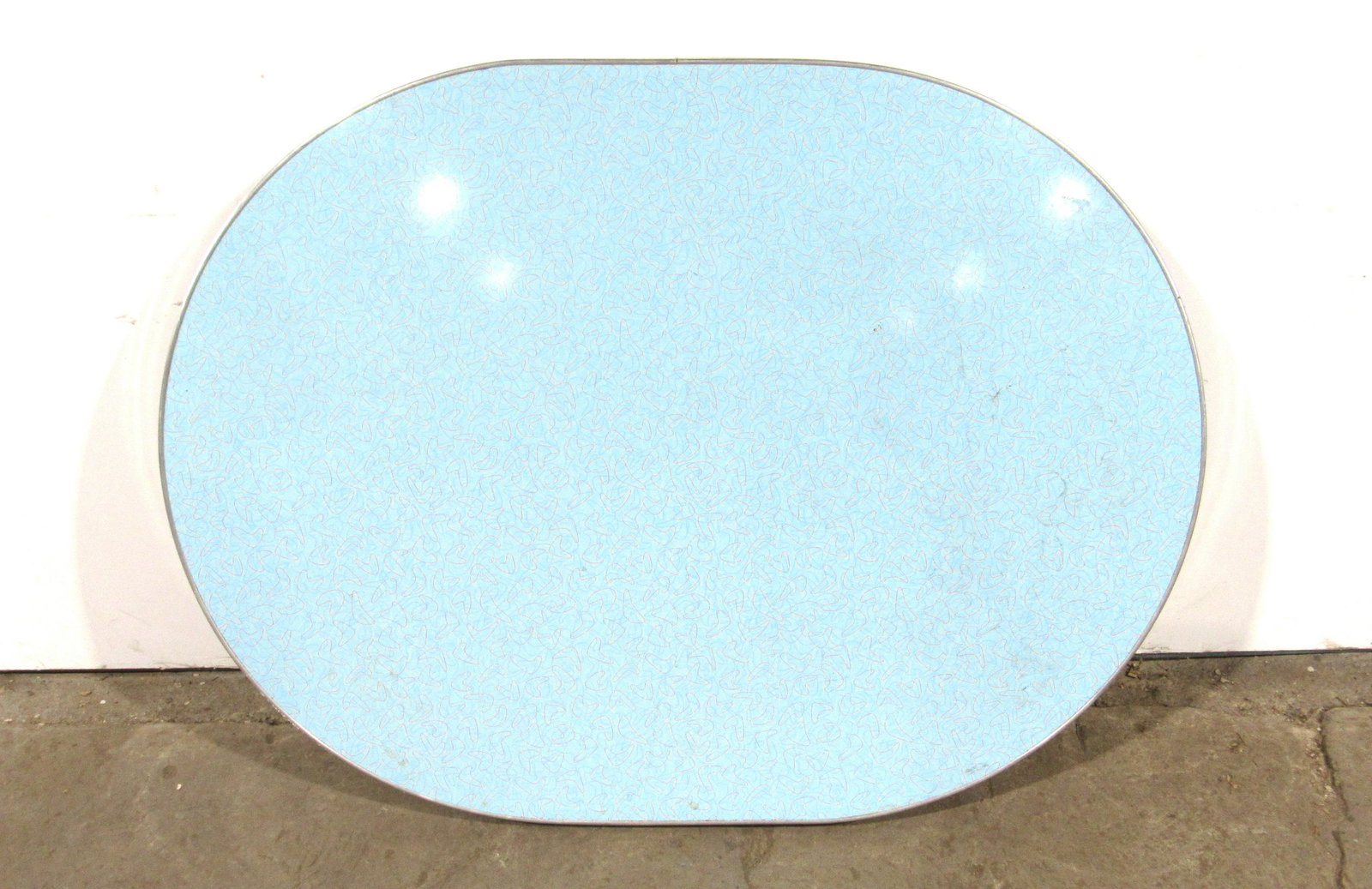 1950s Style Blue Boomerang Patterned Table Top (1 of 4)