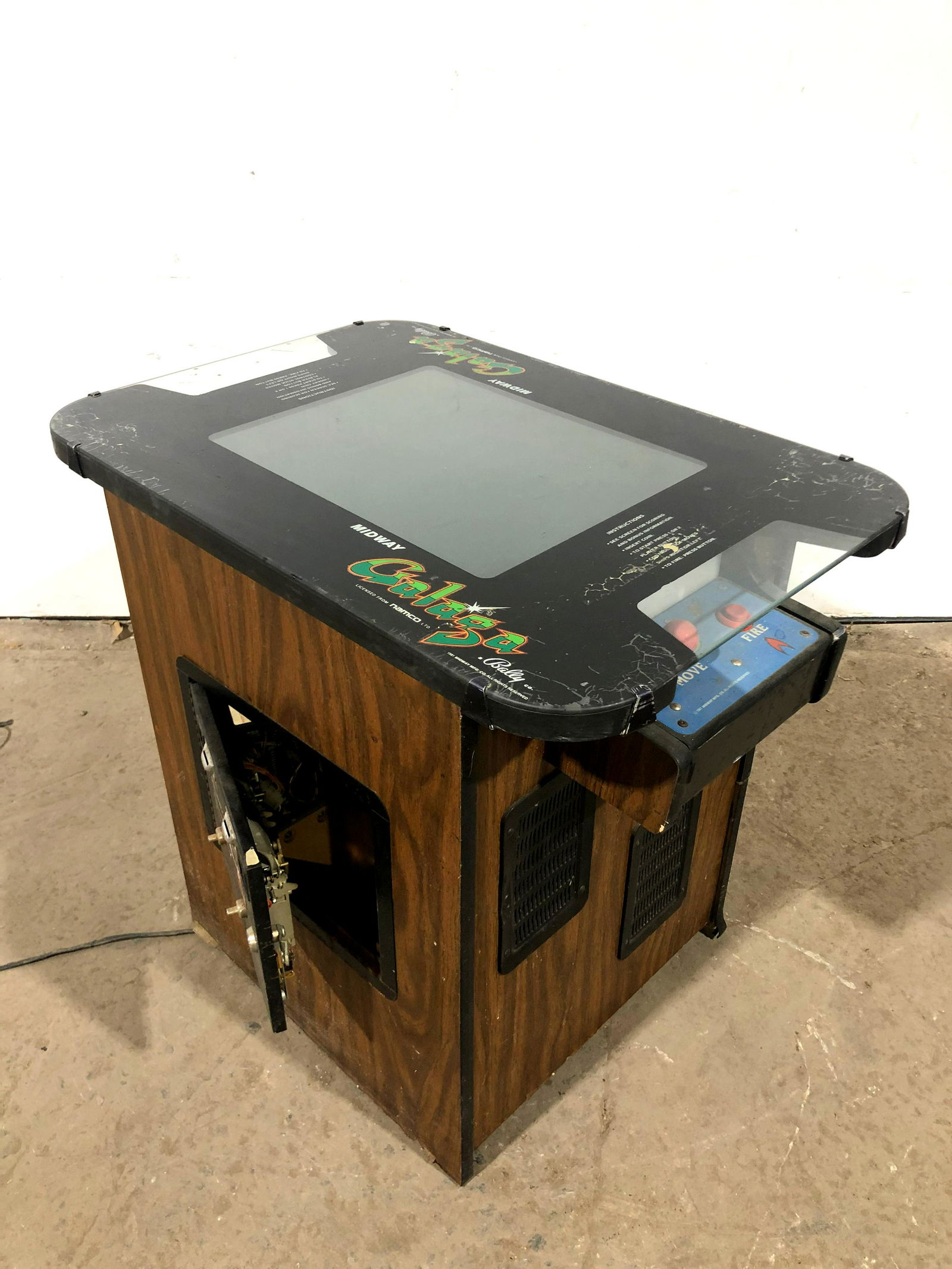 Midway Galaga Cocktail Arcade Game (1 of 4)