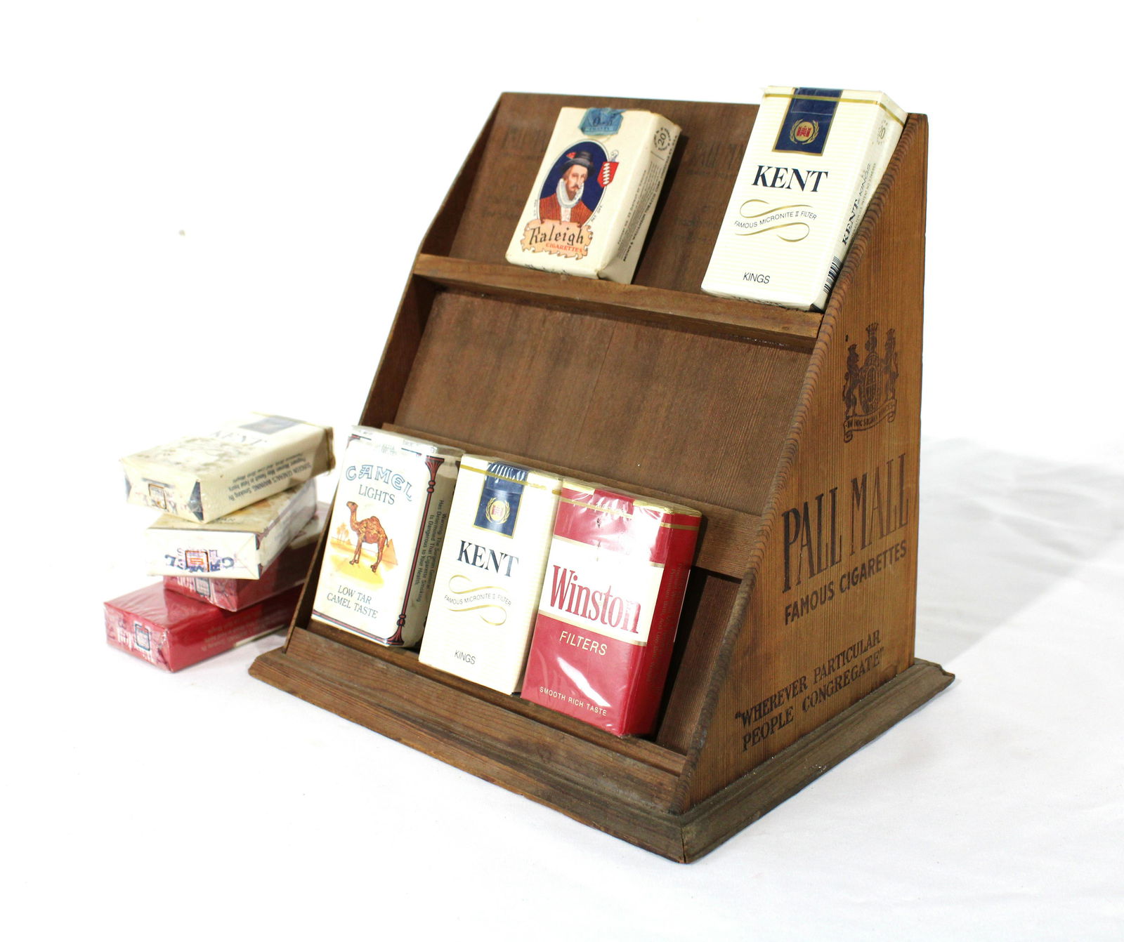 Pall Mall Cigarette Display (1 of 3)