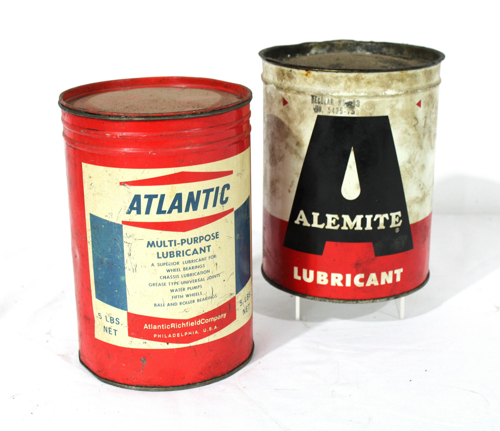 Lubricant Cans Including Alemite (1 of 2)