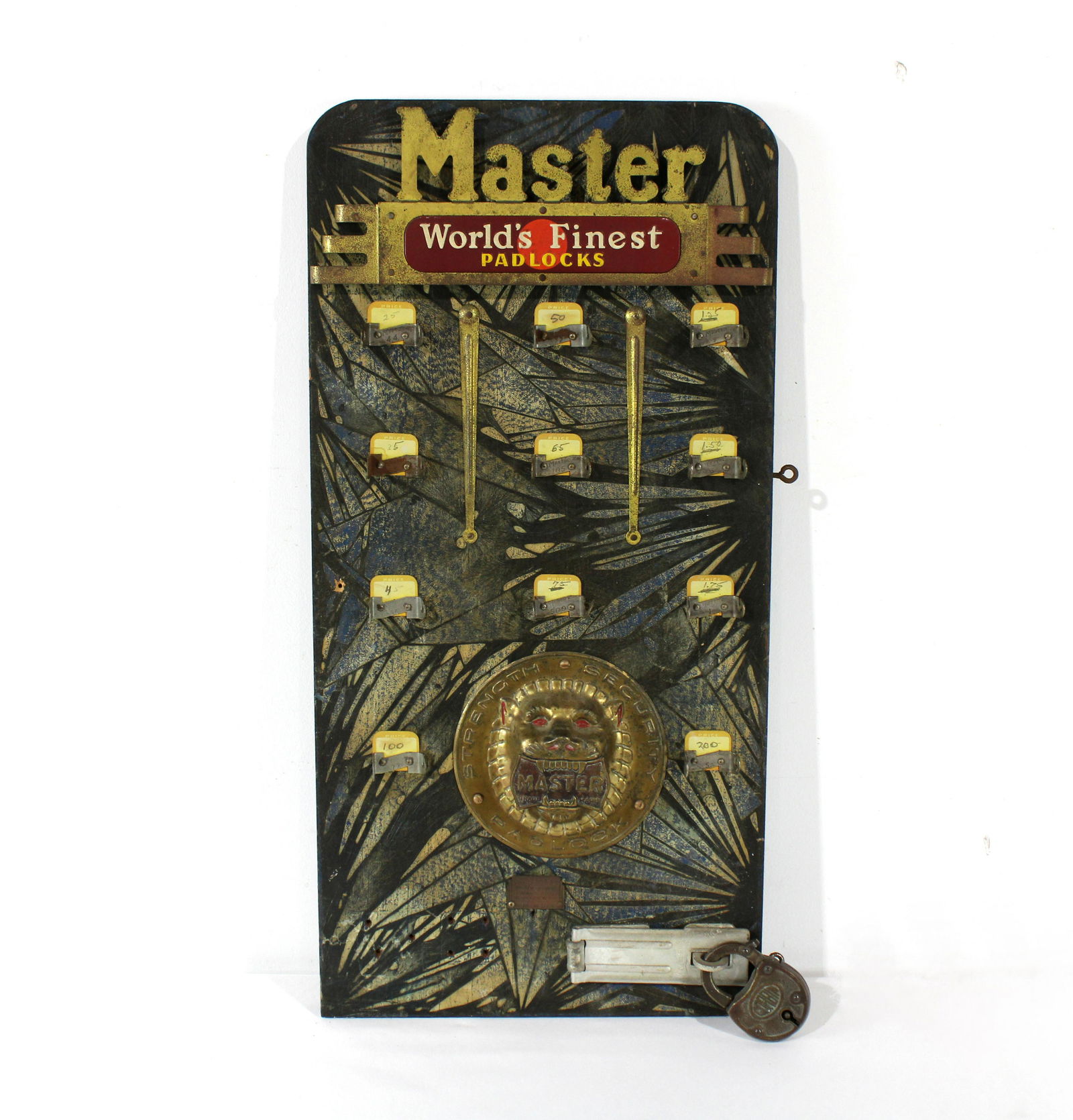 Master Padlock Vintage Store Display (1 of 4)