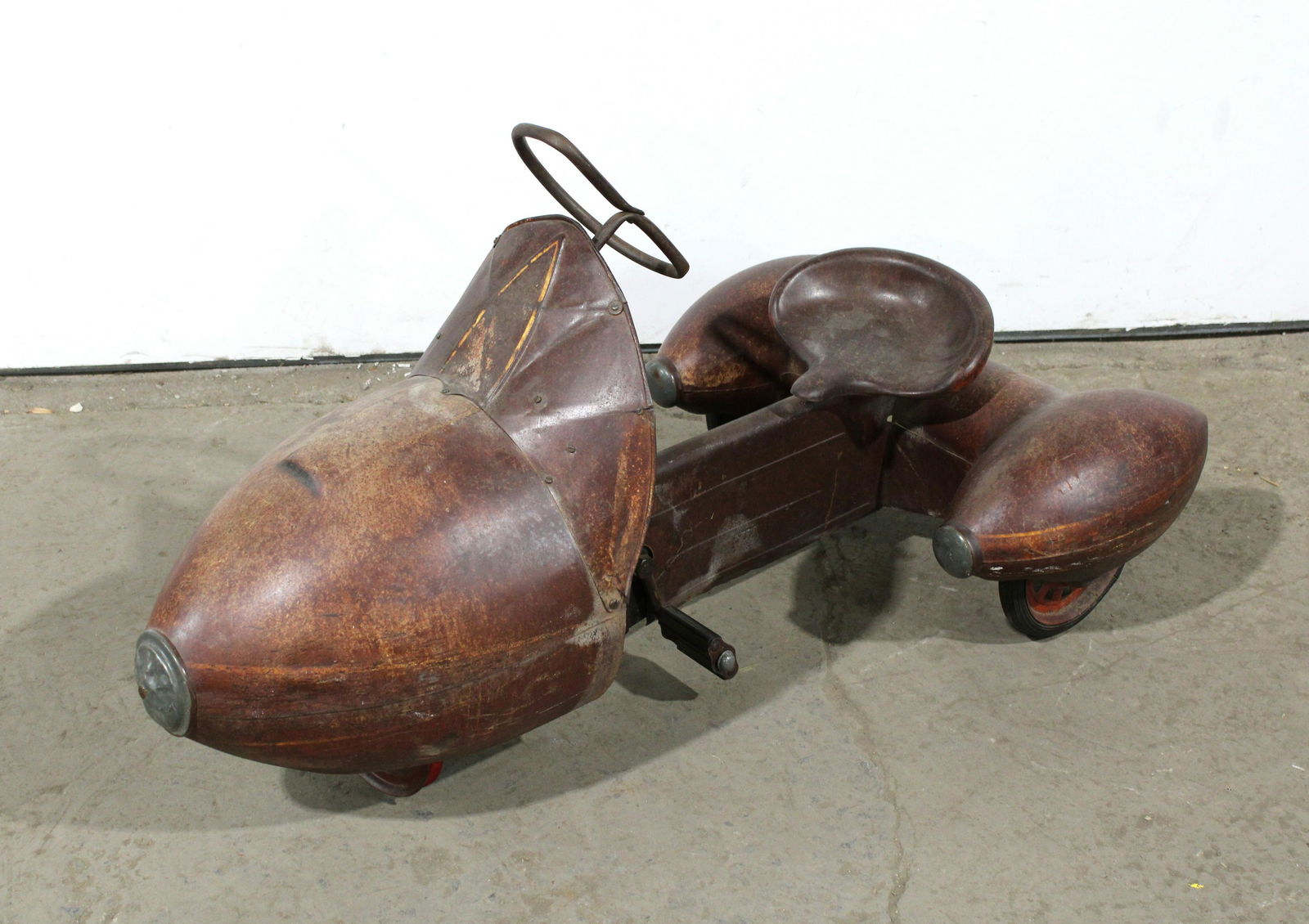 Atomic Missile Pedal Car (1 of 5)