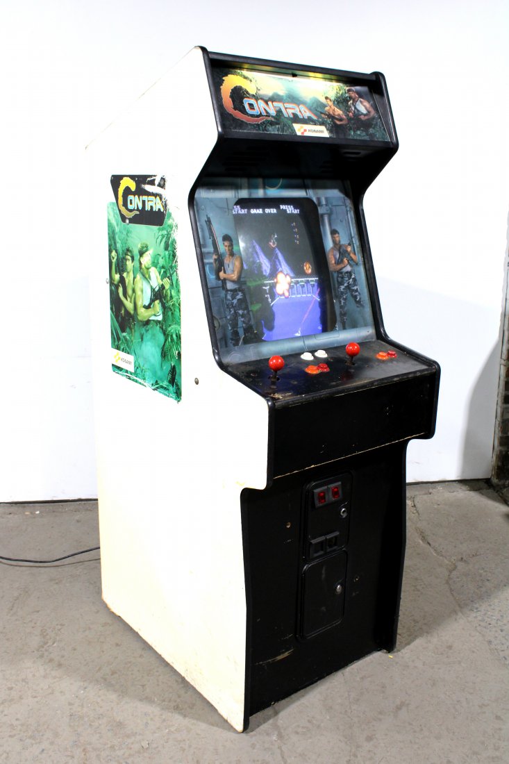 Konami Contra Arcade Game (1 of 4)