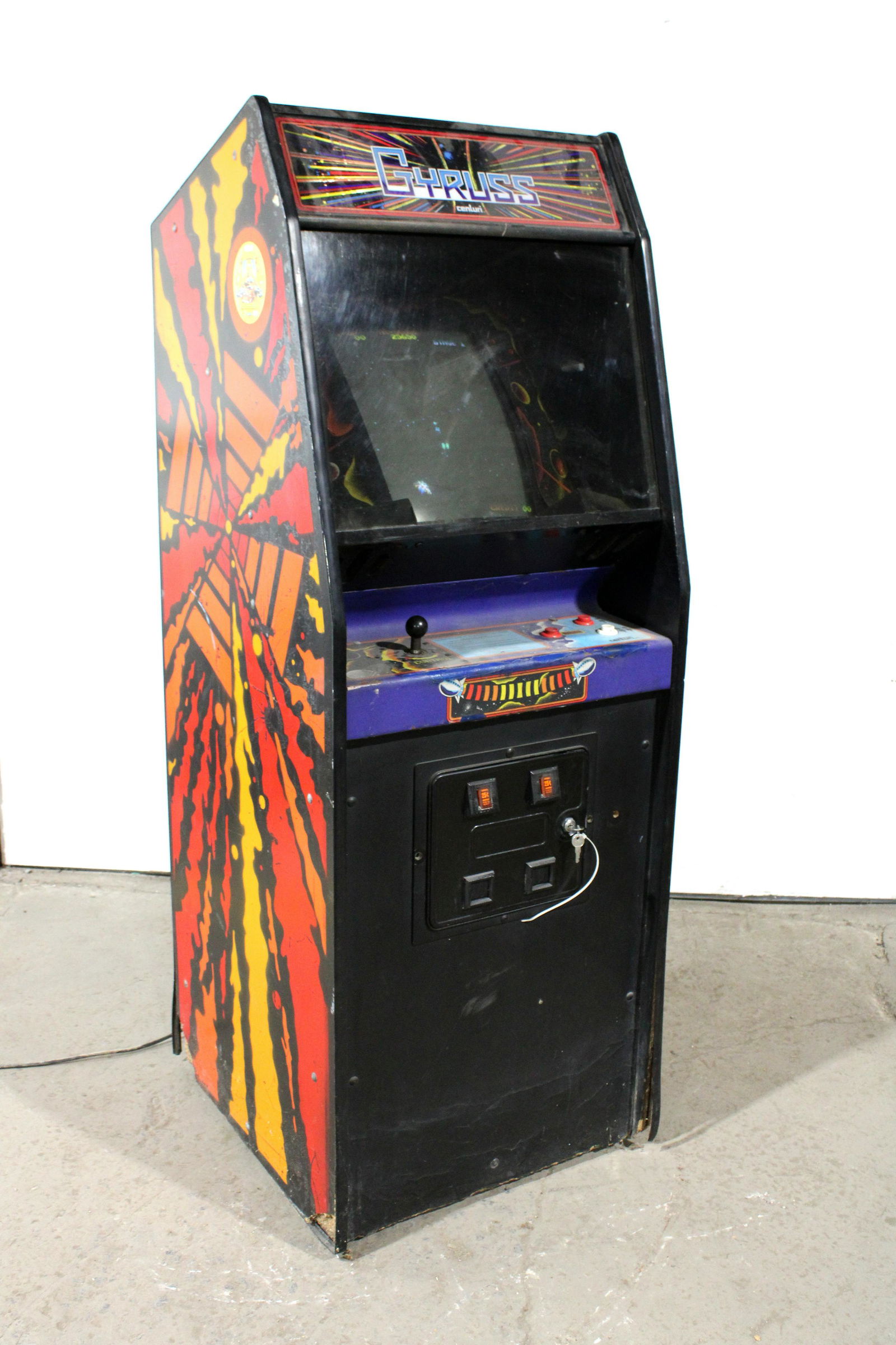 Gyruss Arcade Game (1 of 6)