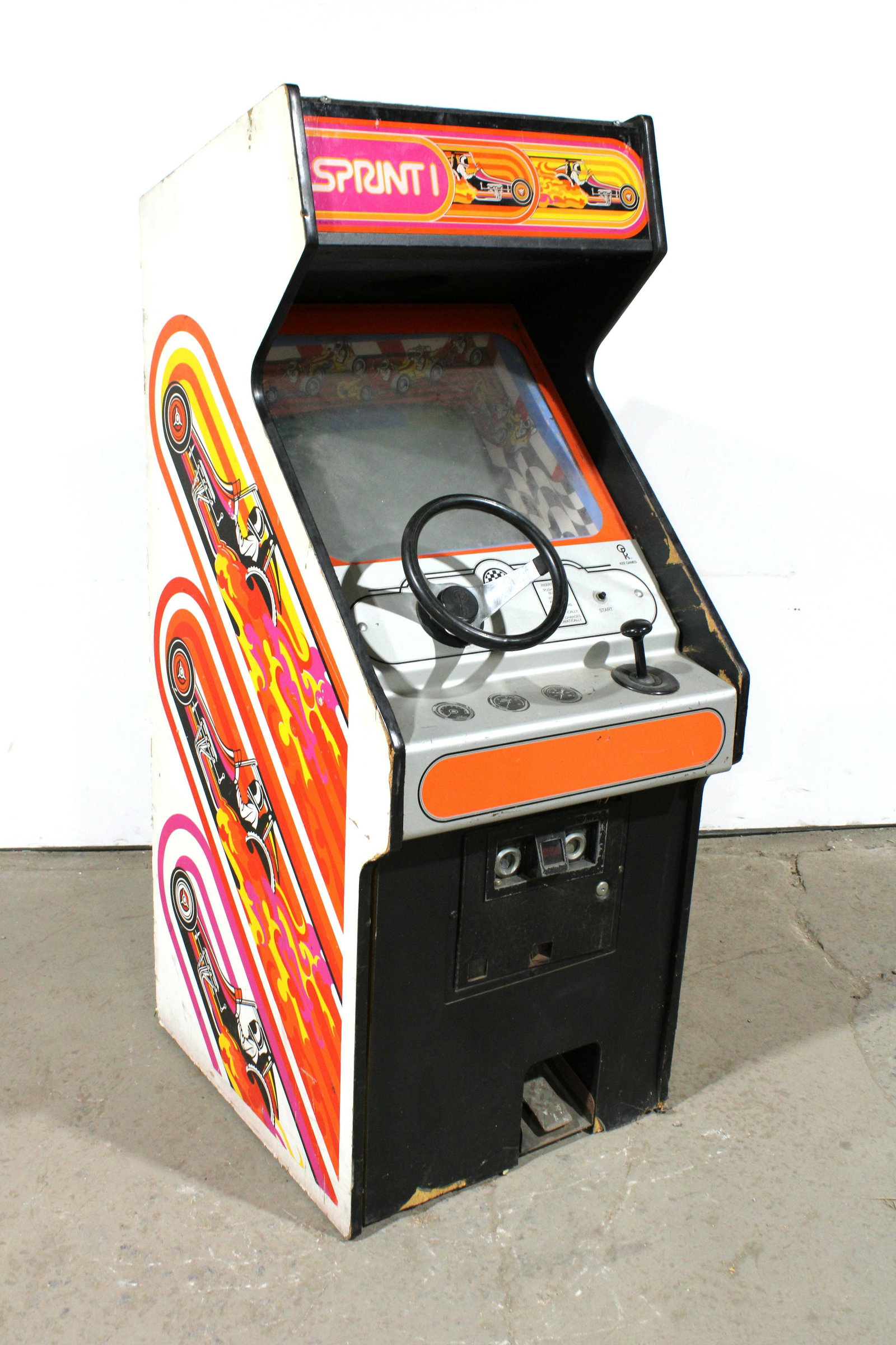 Kee Games Sprint I Arcade Game (1 of 5)