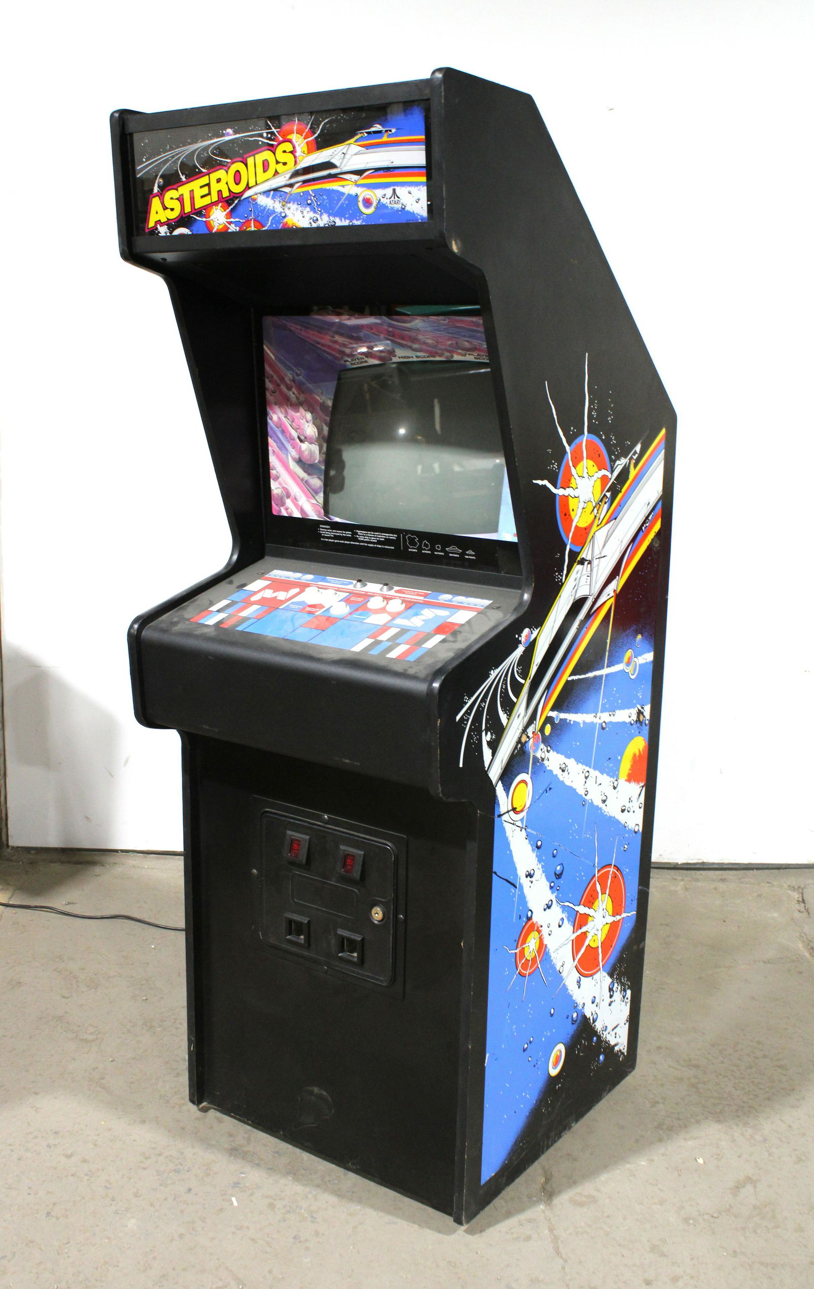 Atari Asteroids Arcade Game (1 of 4)