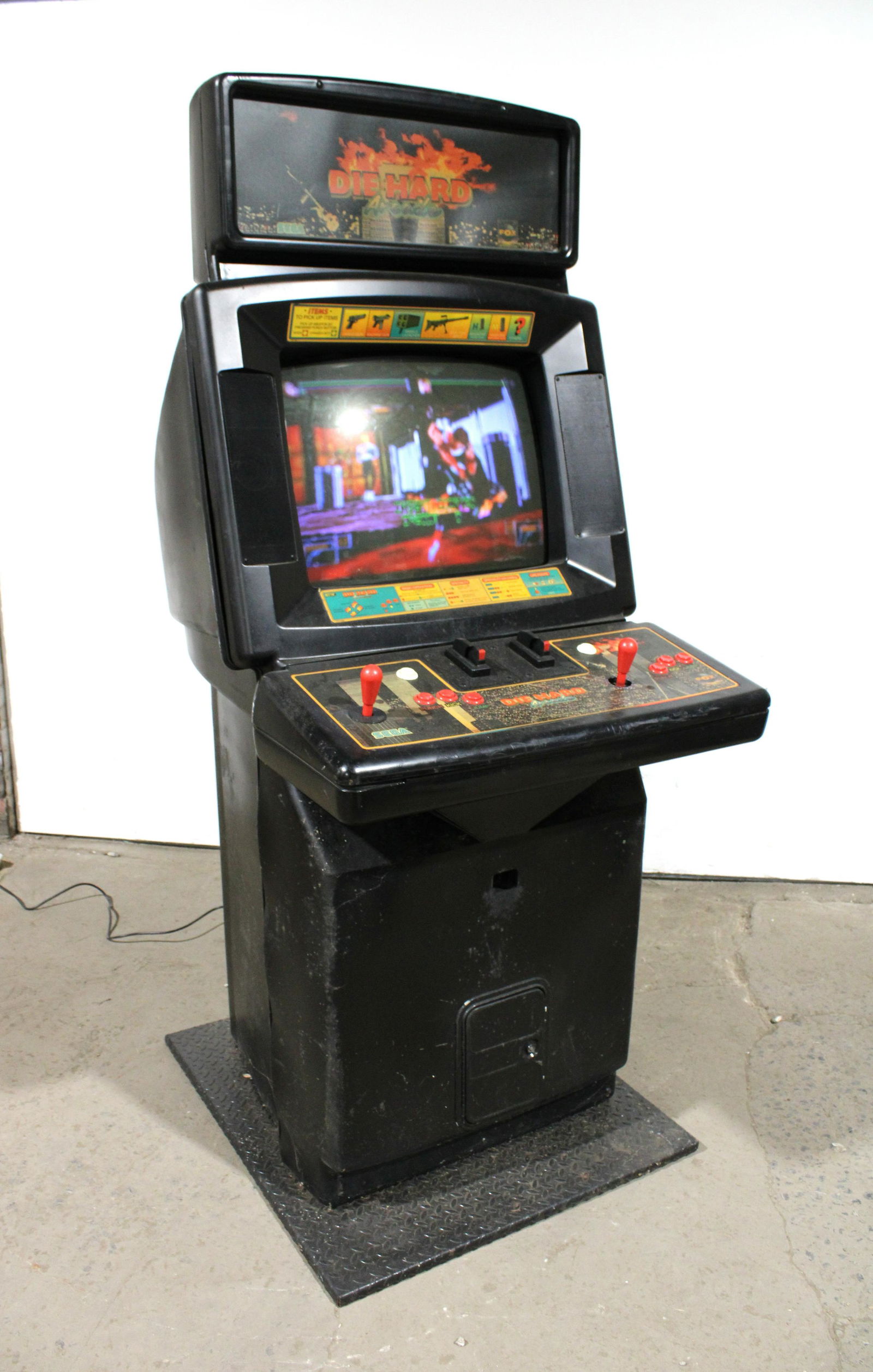 Sega Die Hard Arcade Game, Lot 1 (1 of 4)