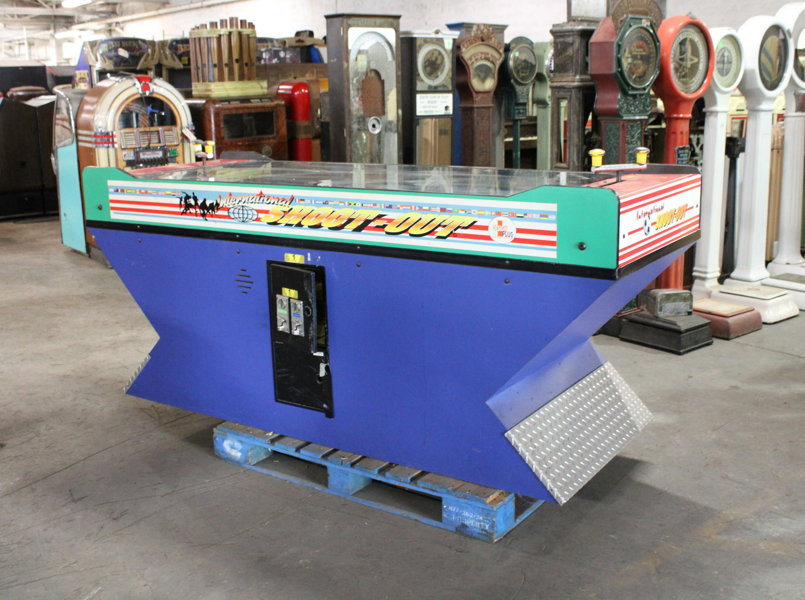 International Shoot Out Soccer Arcade Game (1 of 7)