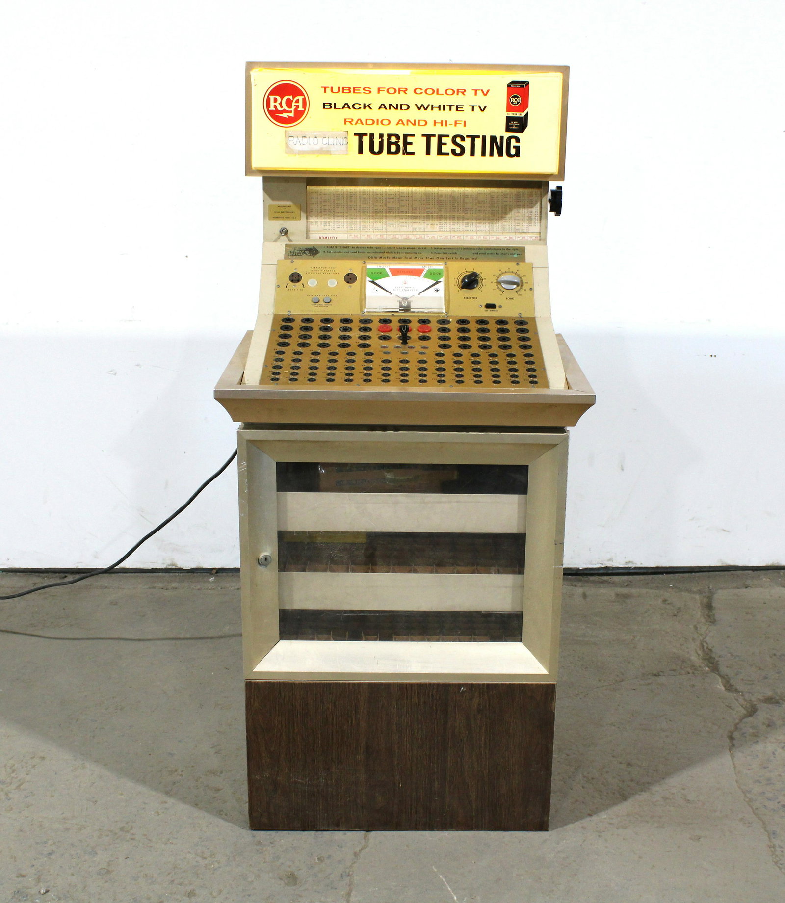 RCA Tube Tester (1 of 4)