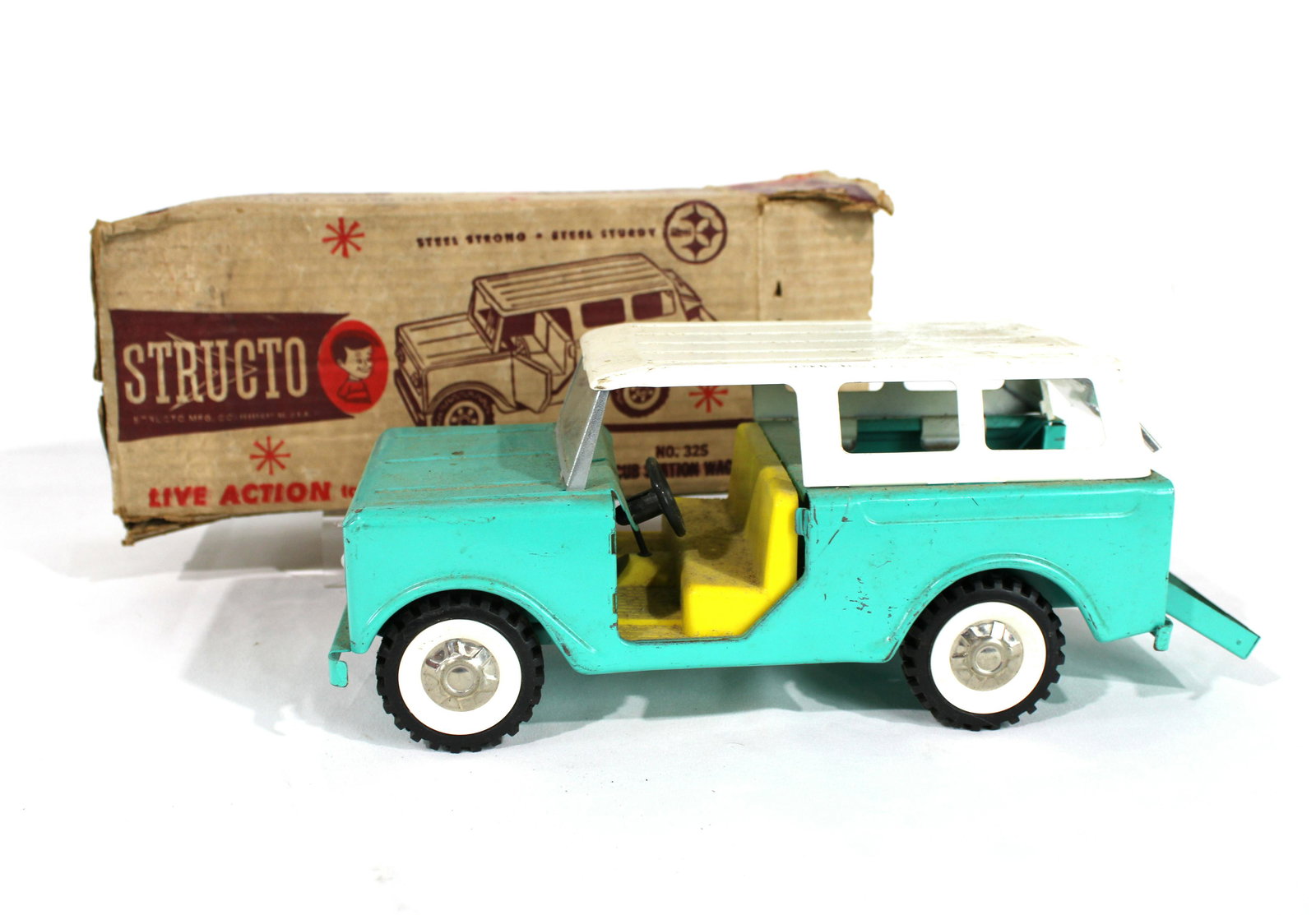 Structo Cub Station Wagon with Box (1 of 5)