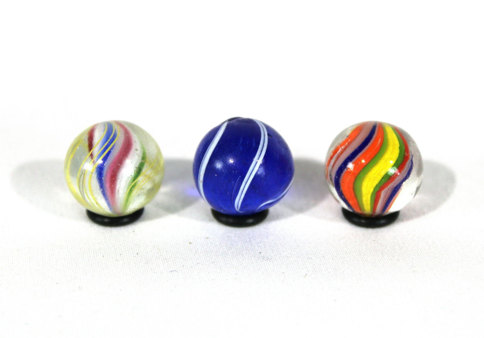 5/8" Antique German Handmade Swirl Marbles (1 of 4)