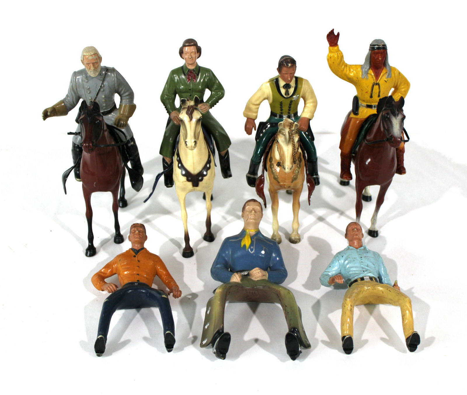 Hartland Plastics Horses and Riders: Hartland Plastics Horses and Riders. In-house shipping available. Dimensions of One Horse: 8 x 2 x 9